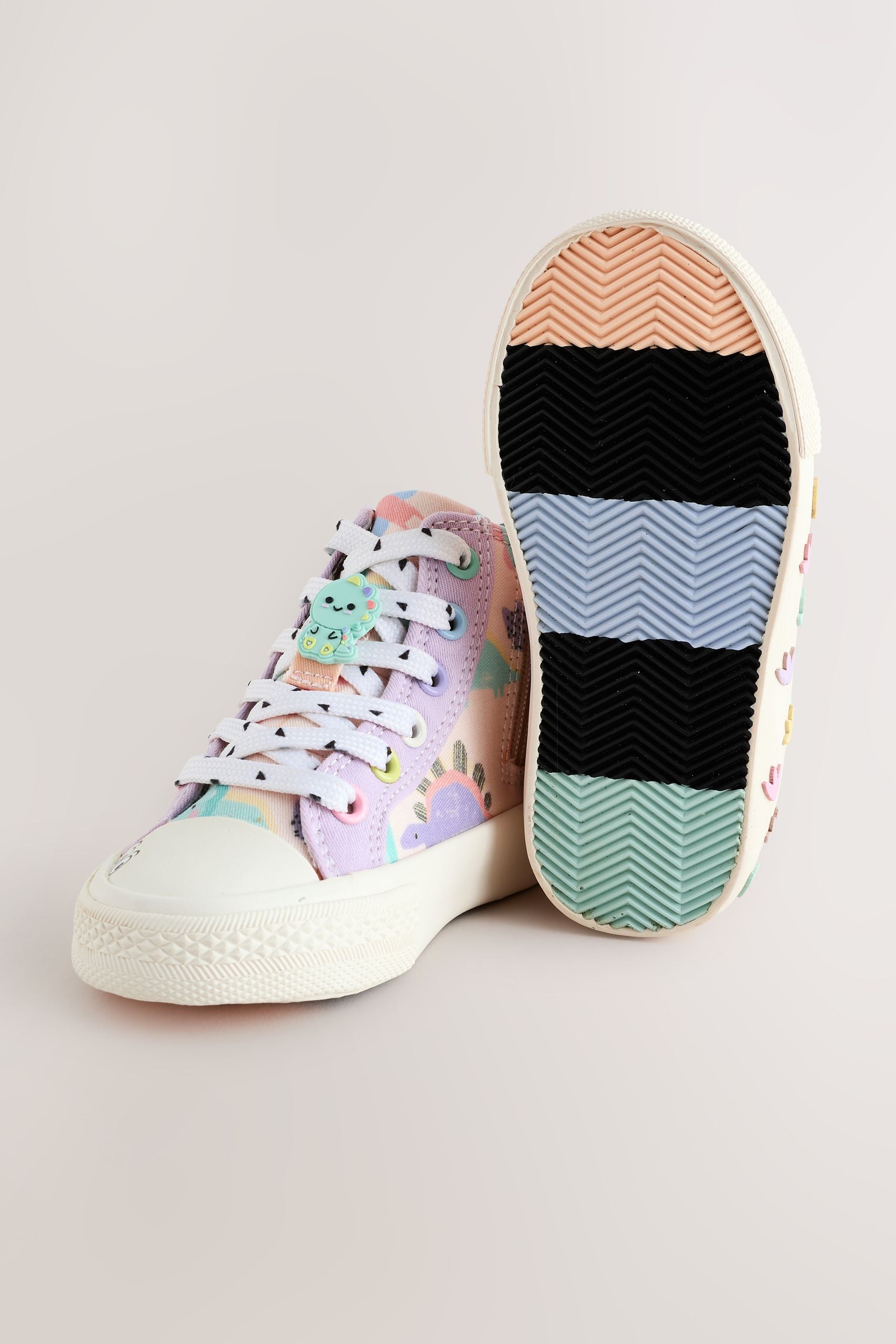 AM8829s2_3L.jpg
