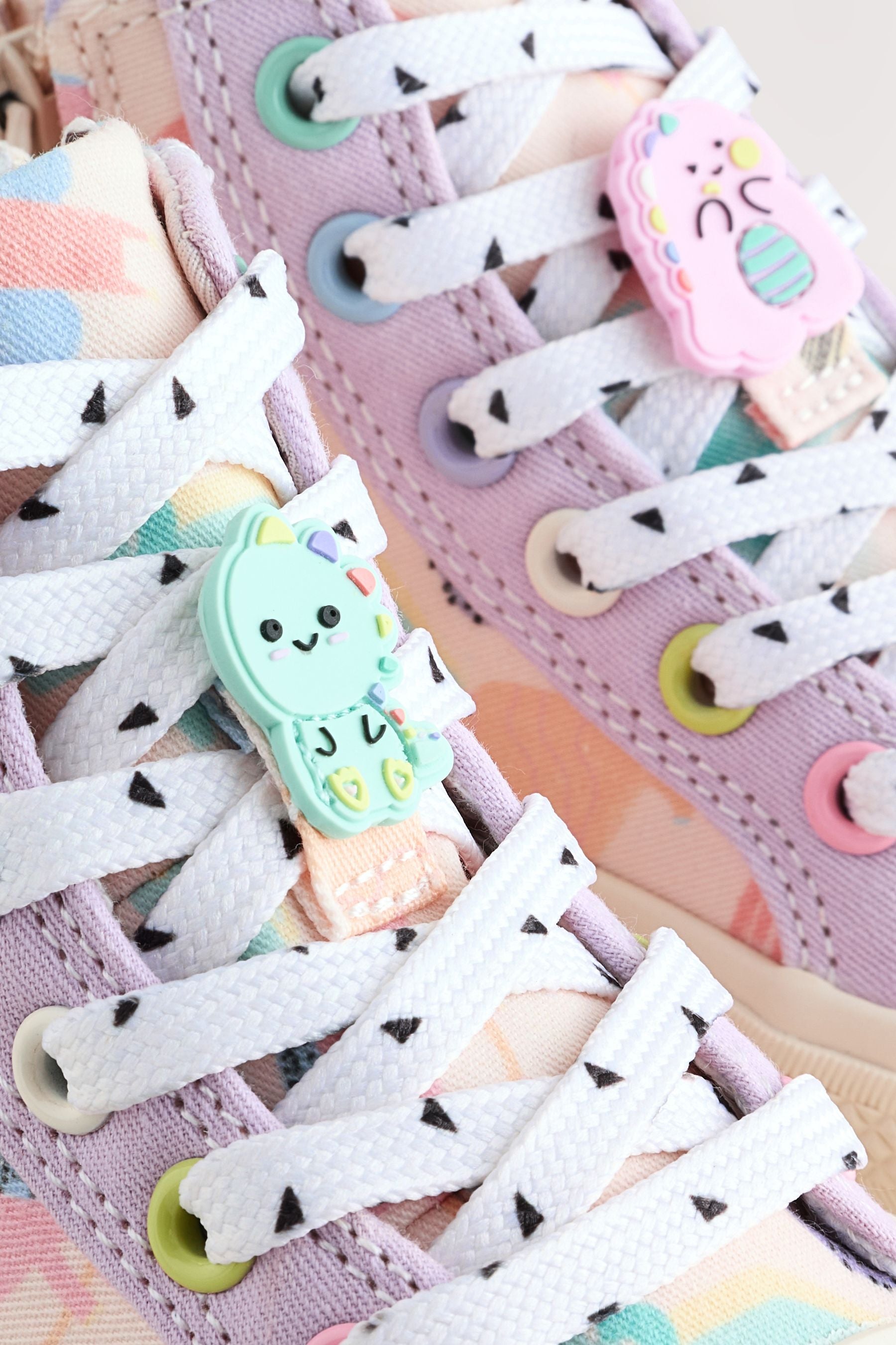 AM8829s5_3L.jpg