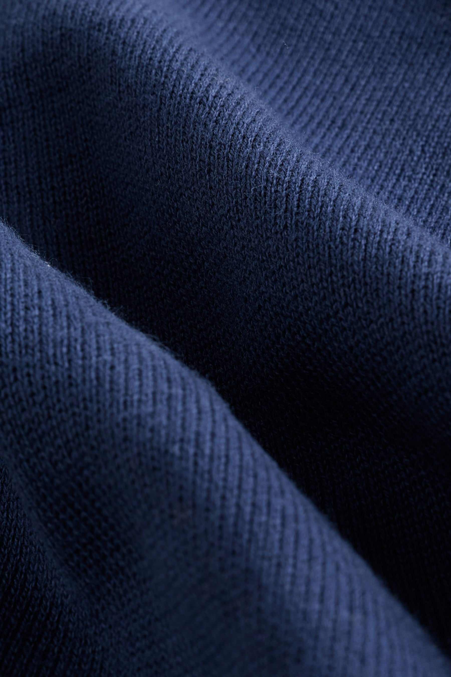 AP8182s9_3L.jpg