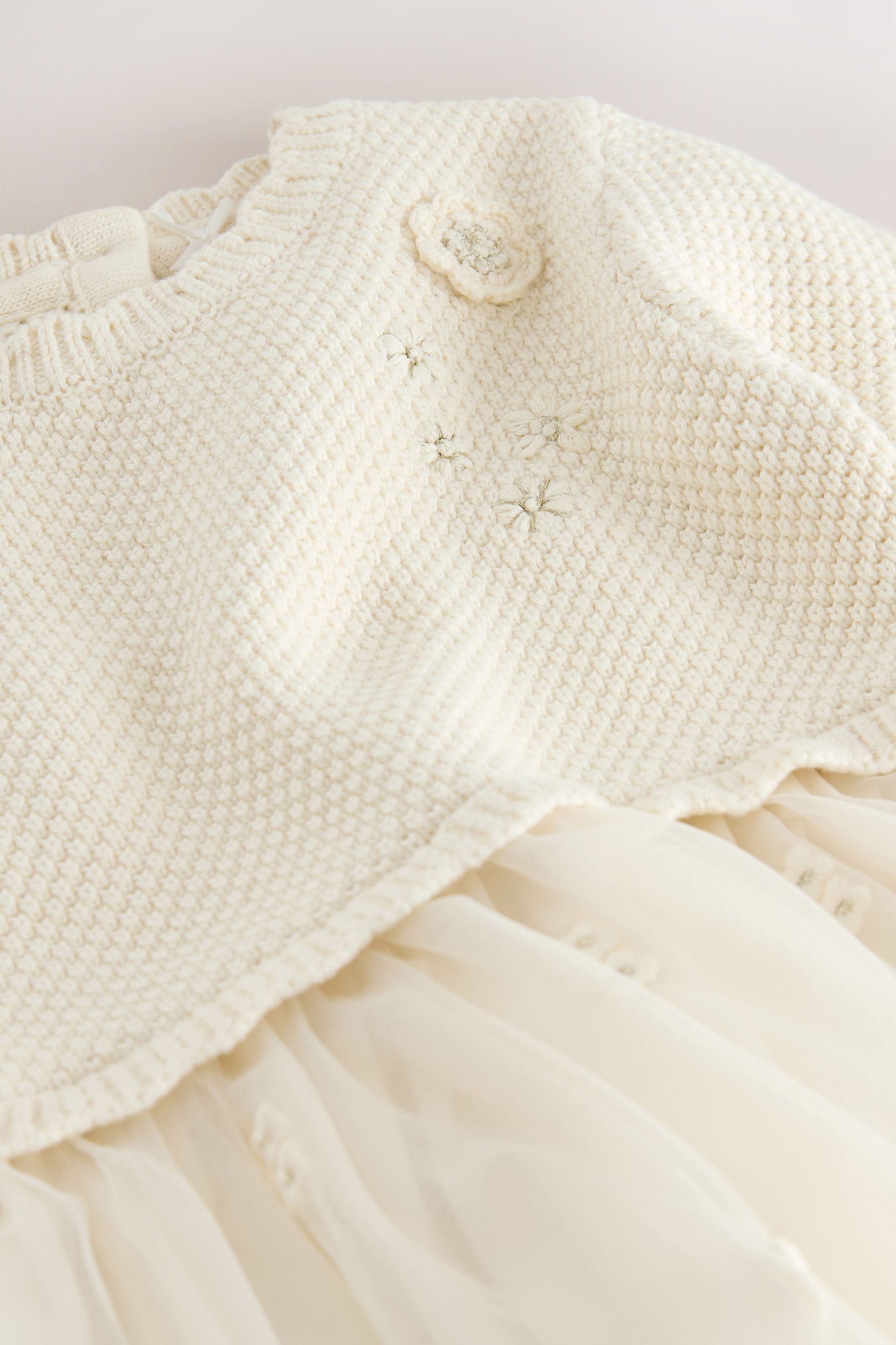 AV7979s4_3L.jpg