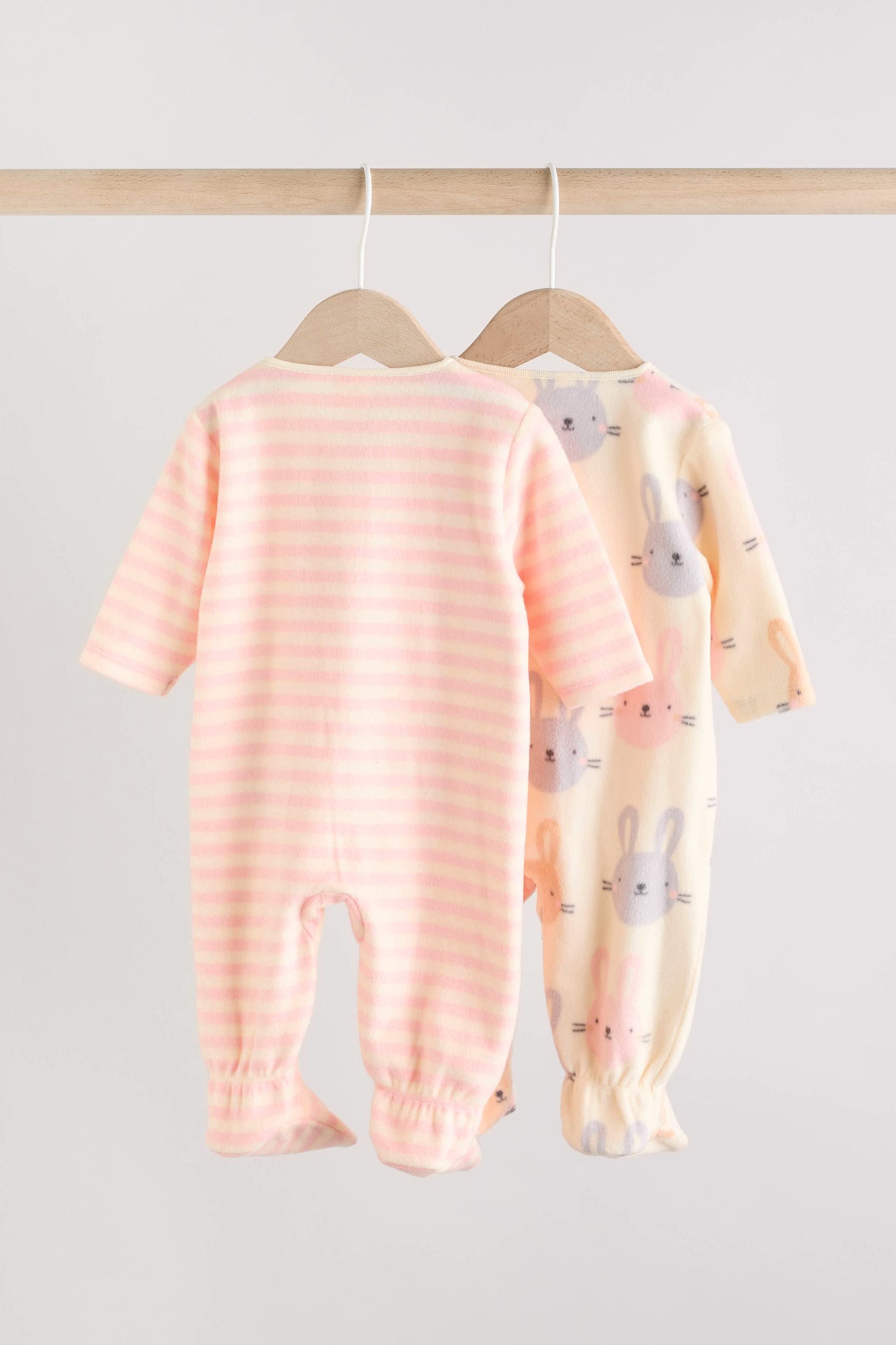 AW2306s2_3L.jpg