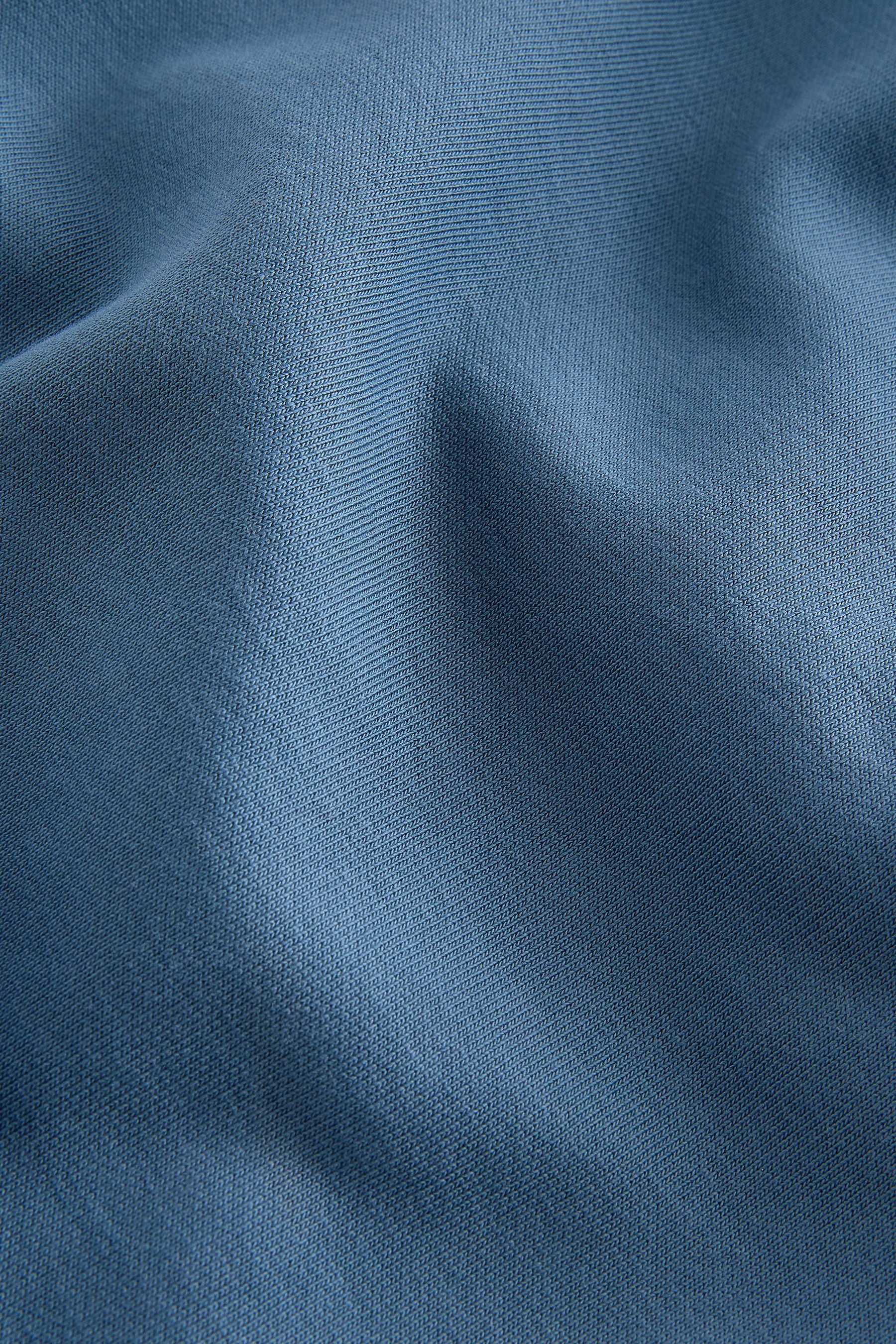 B16891s5_3L.jpg