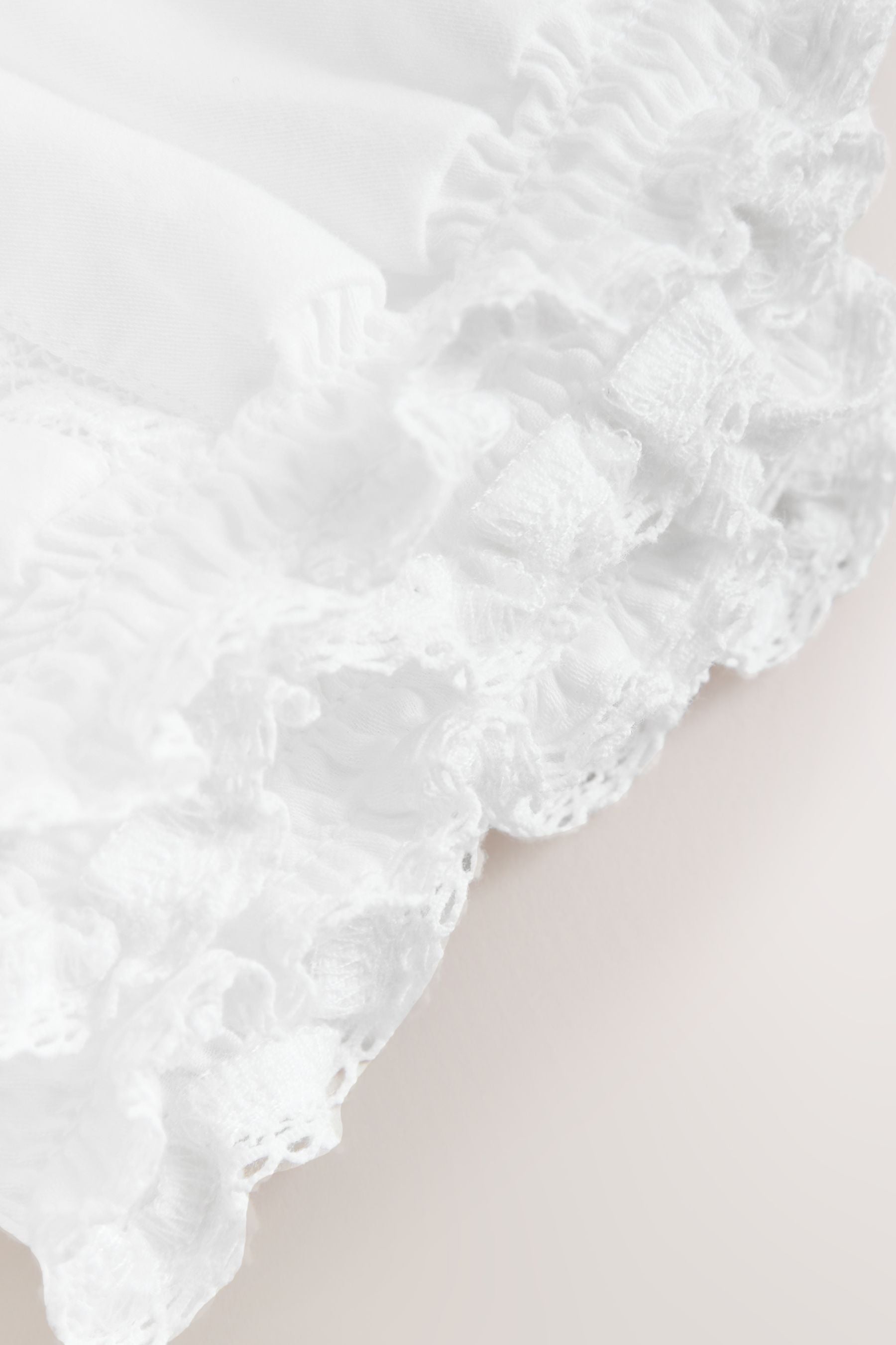 G02467s5_3L.jpg
