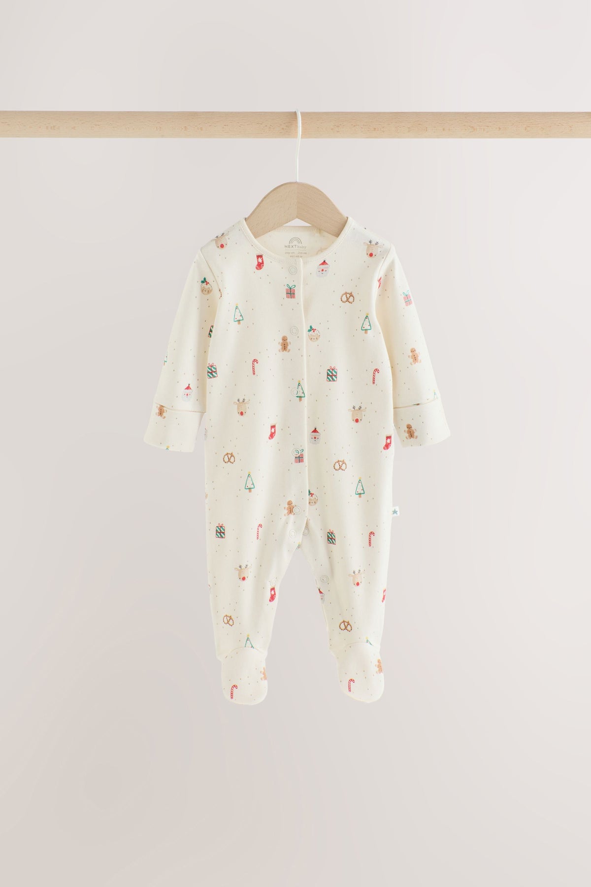 Set cadou cu salopetă de dormit, body, bavetă și căciuliță – alb, nou-născuți, prematuri - 6-9 luni, NEXT - imagine 15