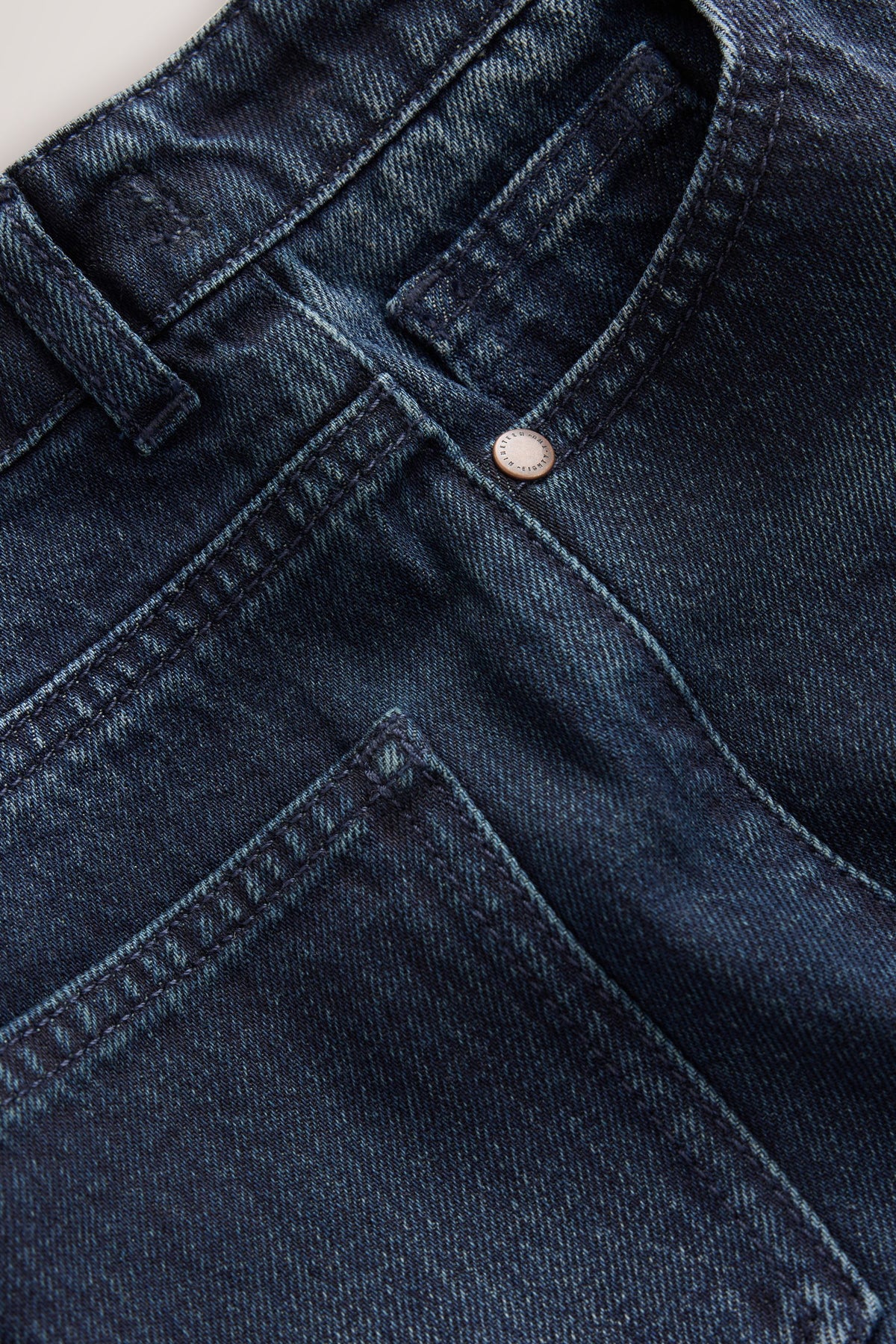 G57477s9_3L.jpg