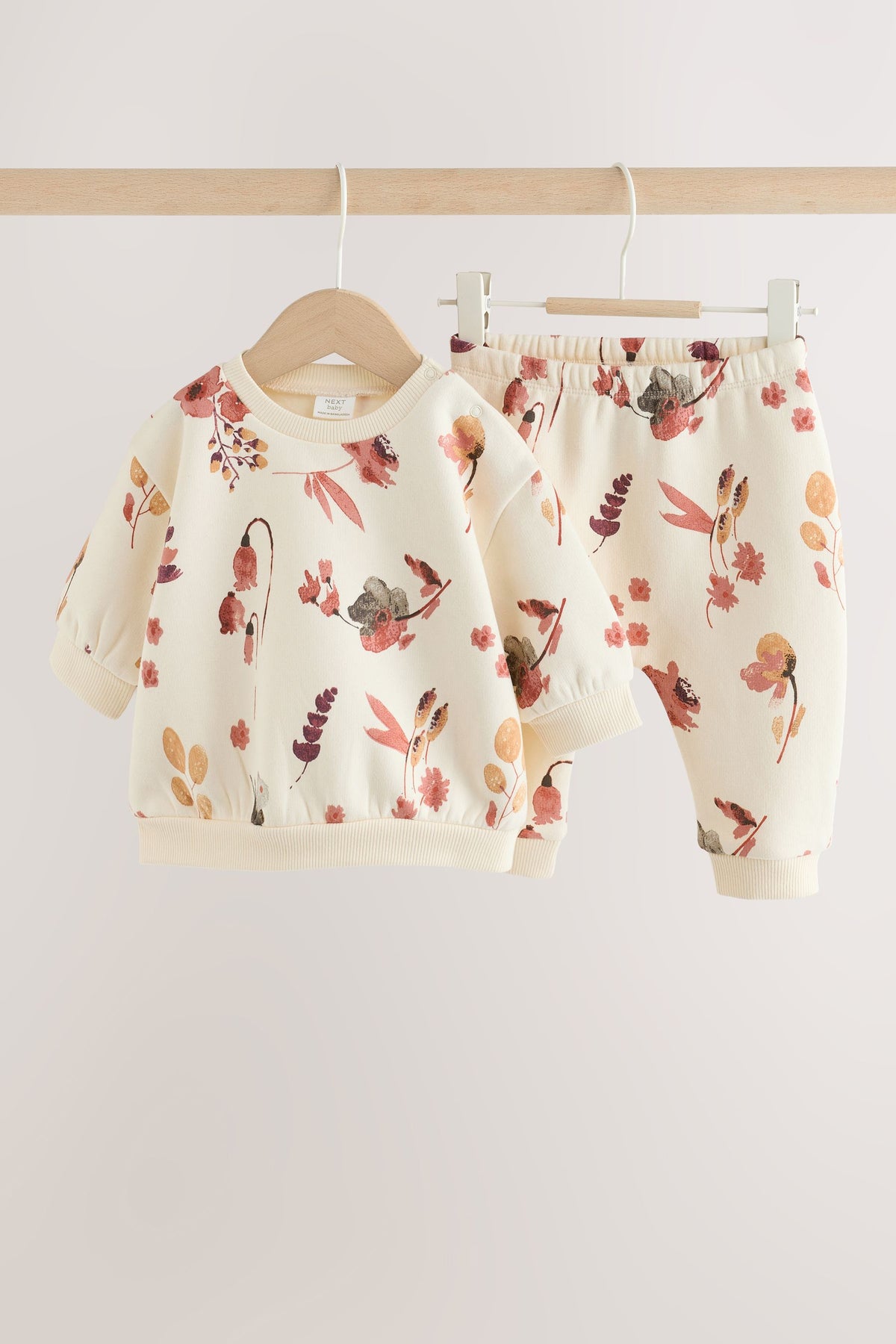 Set Ecru Floral cu Sweatshirt și Pantaloni de Trening pentru Bebeluși - Ecru, Nou-Născut, Până la 1 Lună - 1.5-2 Ani, NEXT - imagine 3