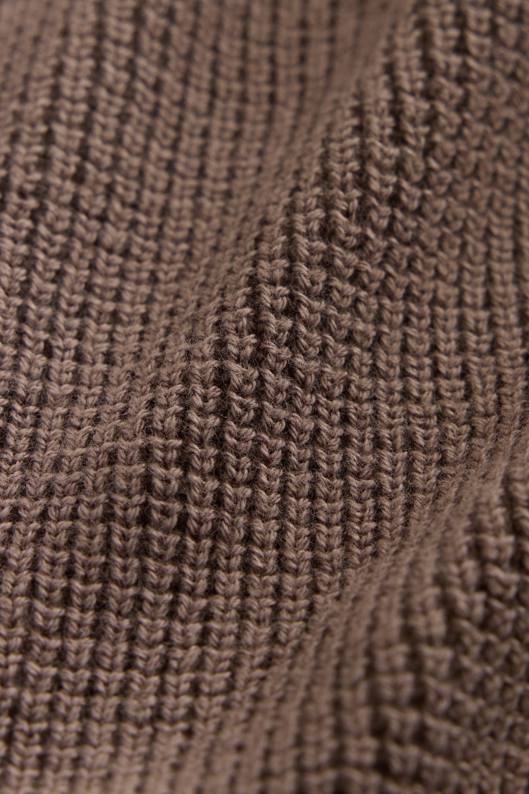 G67240s10_3L.jpg