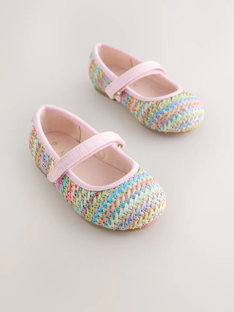 RAINBOW CROCHET PUMPS
