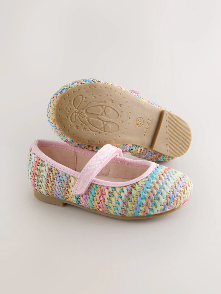 RAINBOW CROCHET PUMPS