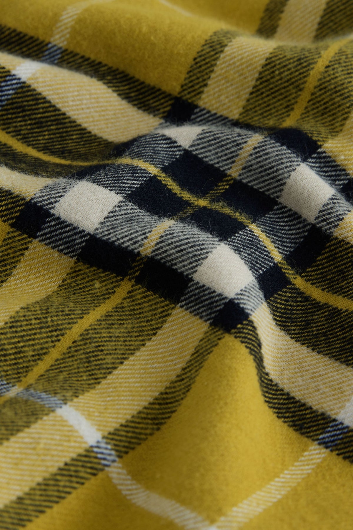 V32590s3_3L.jpg
