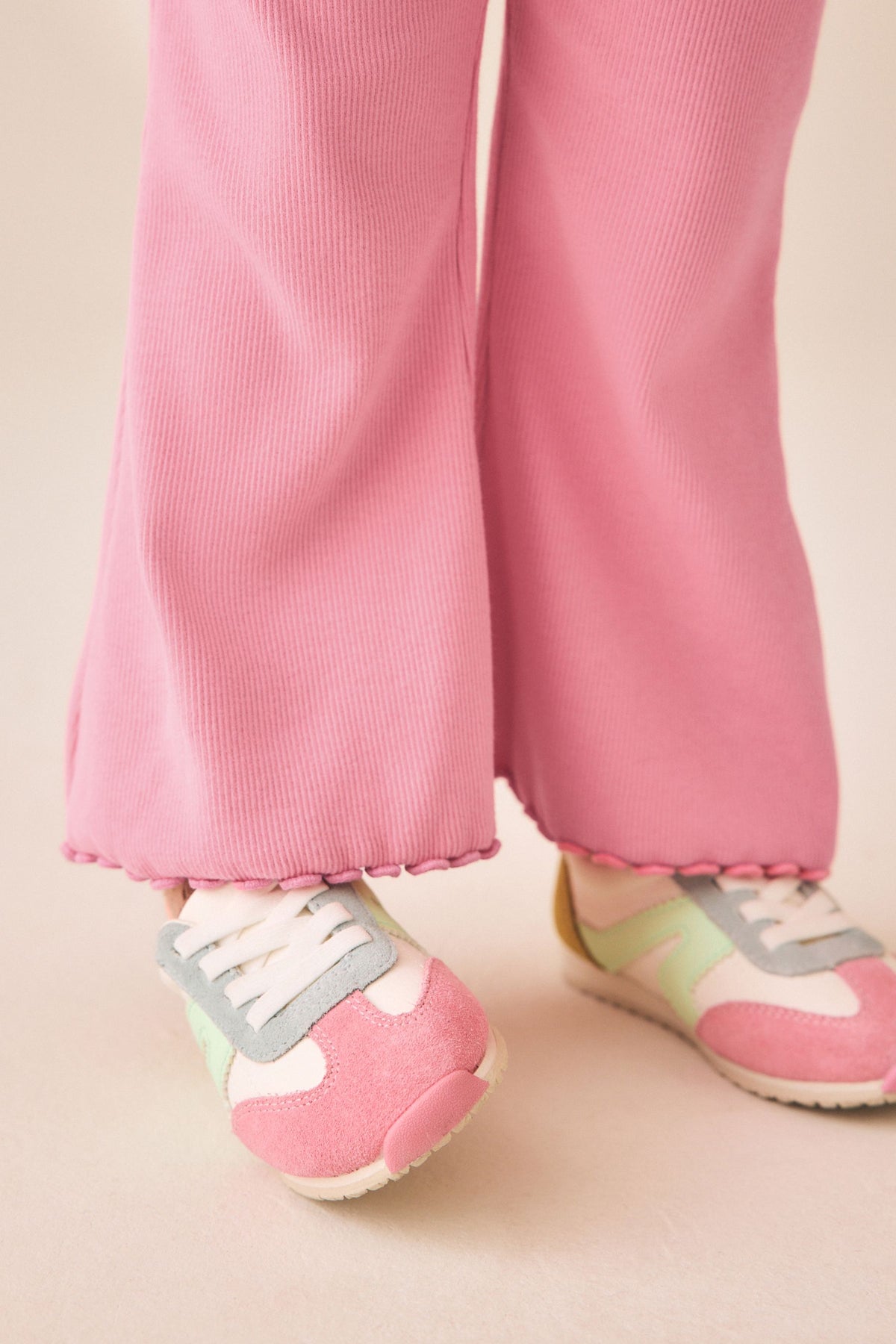V47164s4_3L.jpg