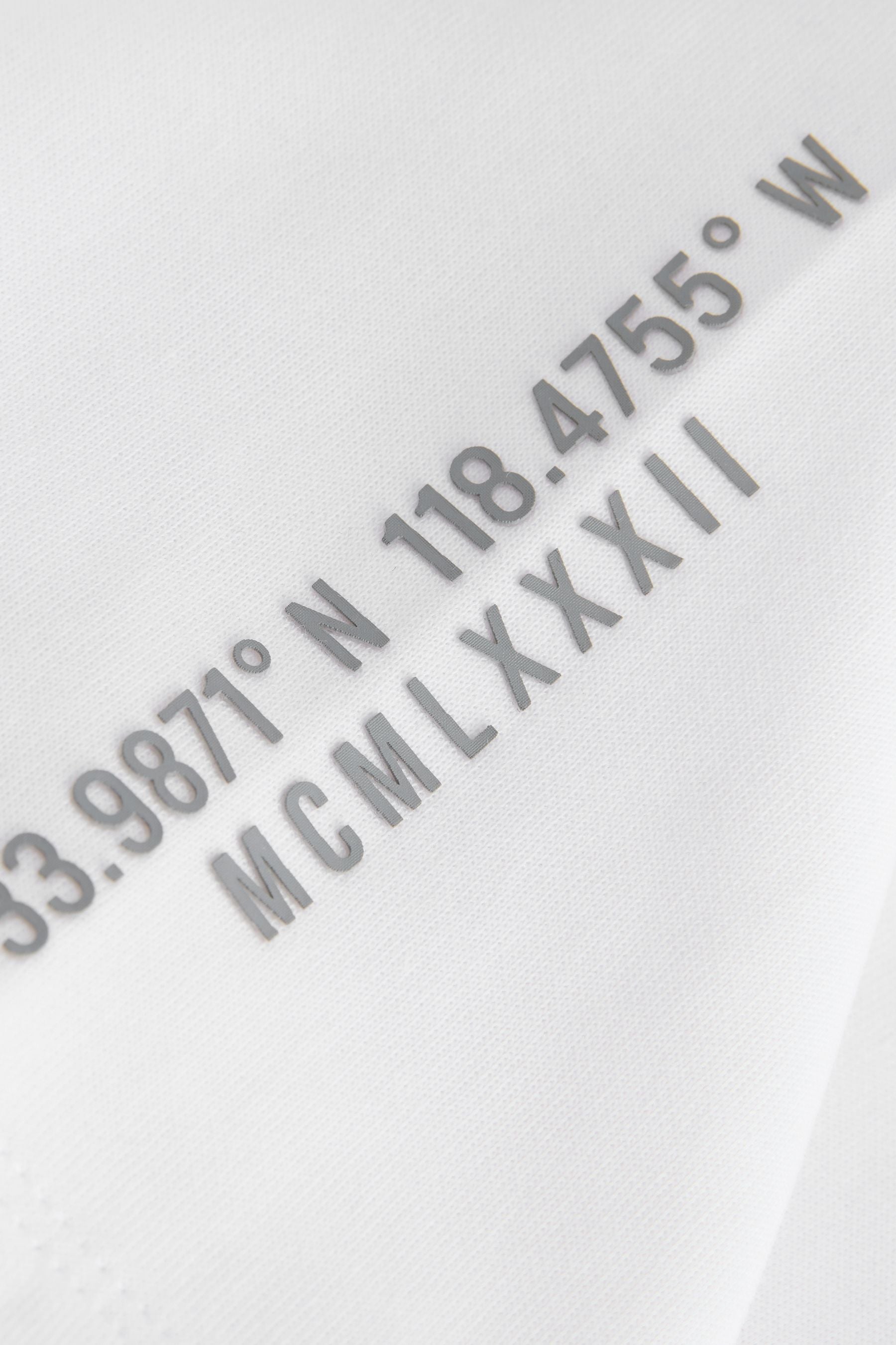 V55502s5_3L.jpg