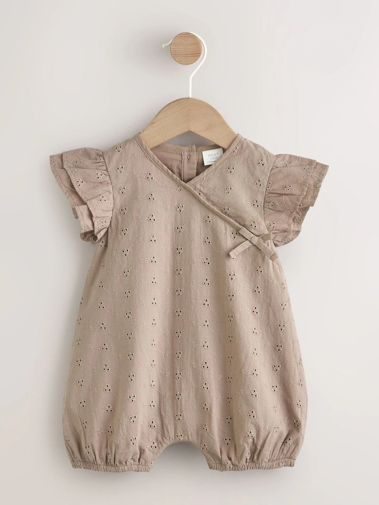 CHOCOLATE BROWN
