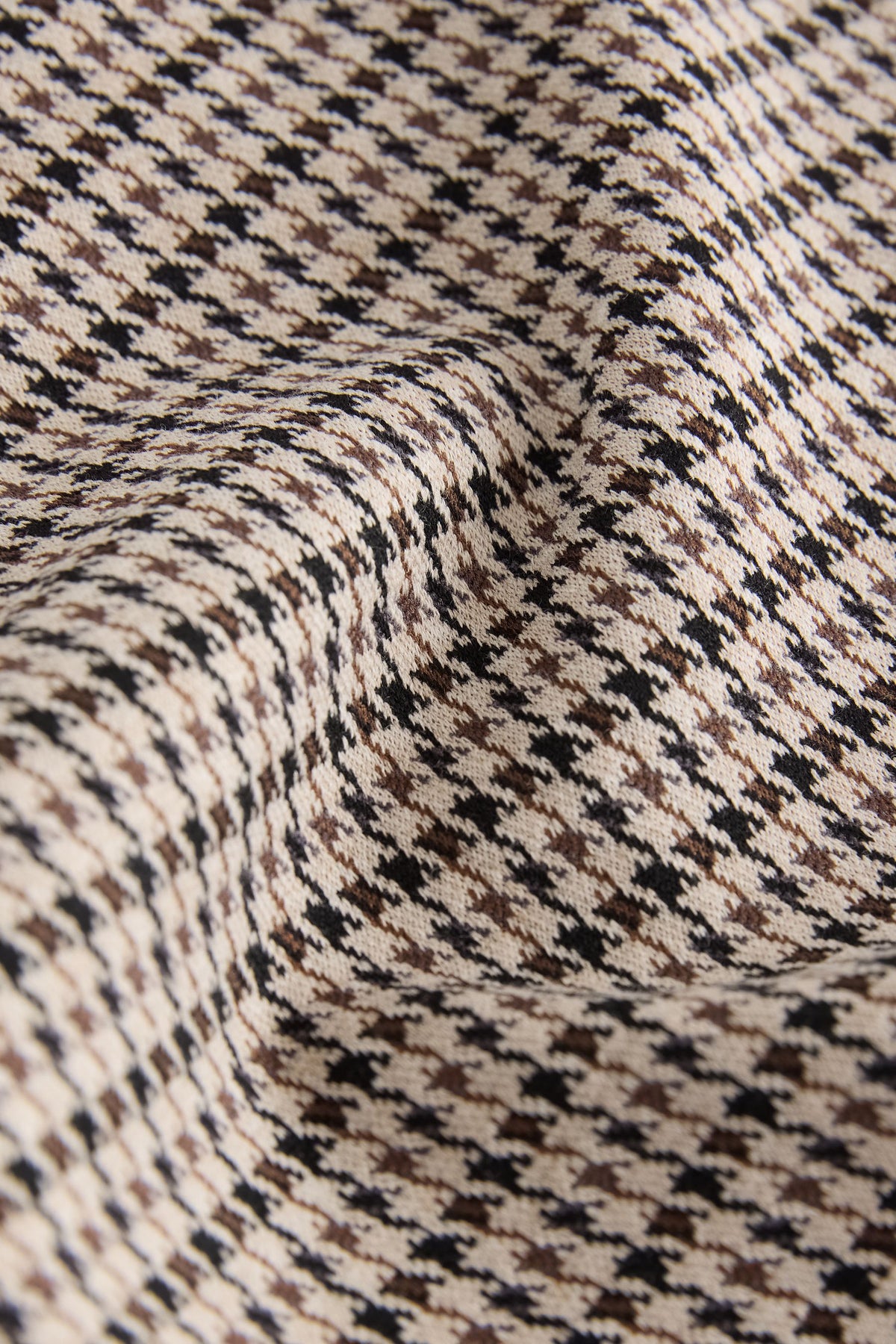 V57217s5_3L.jpg