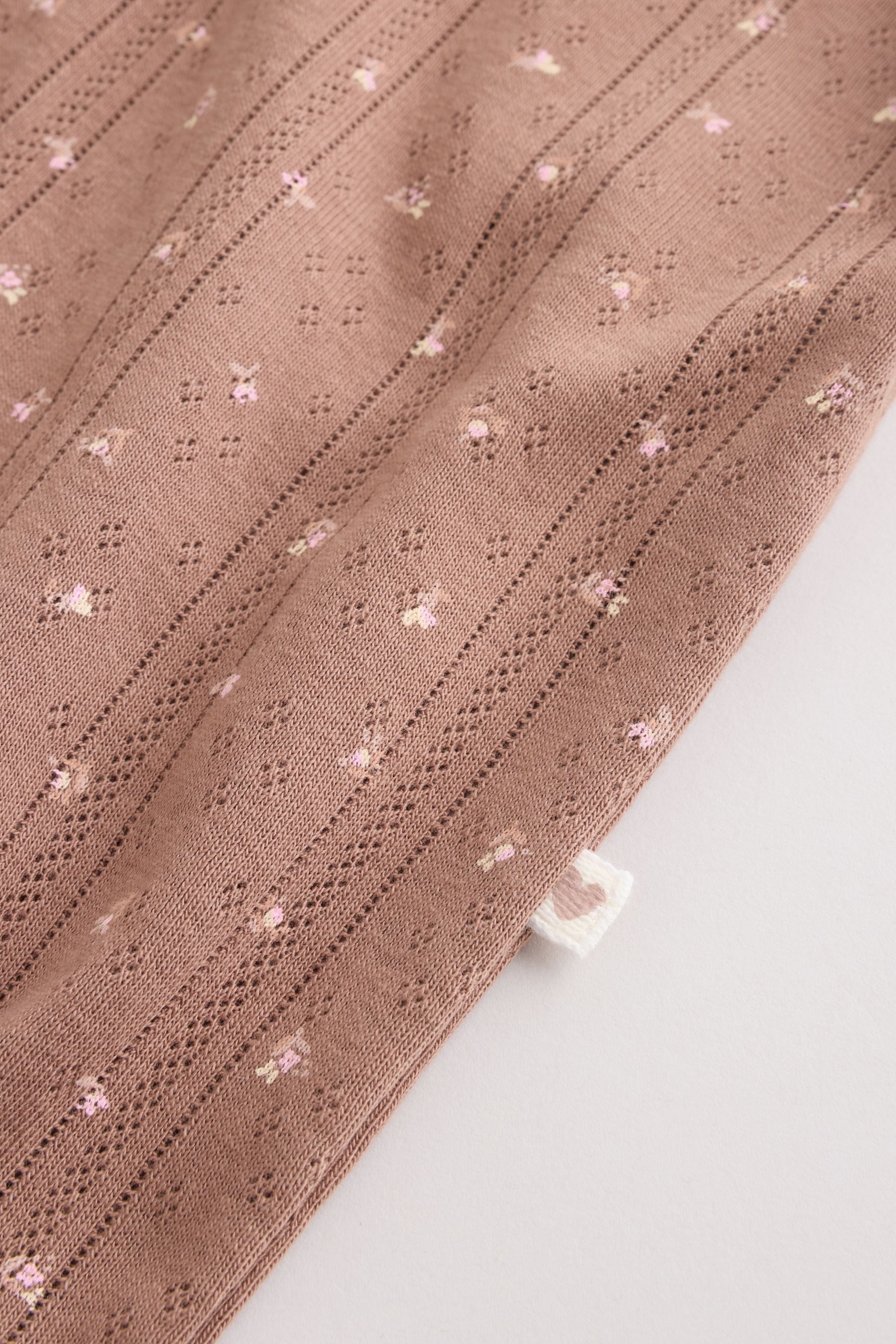 V67727s11_3L (1).jpg