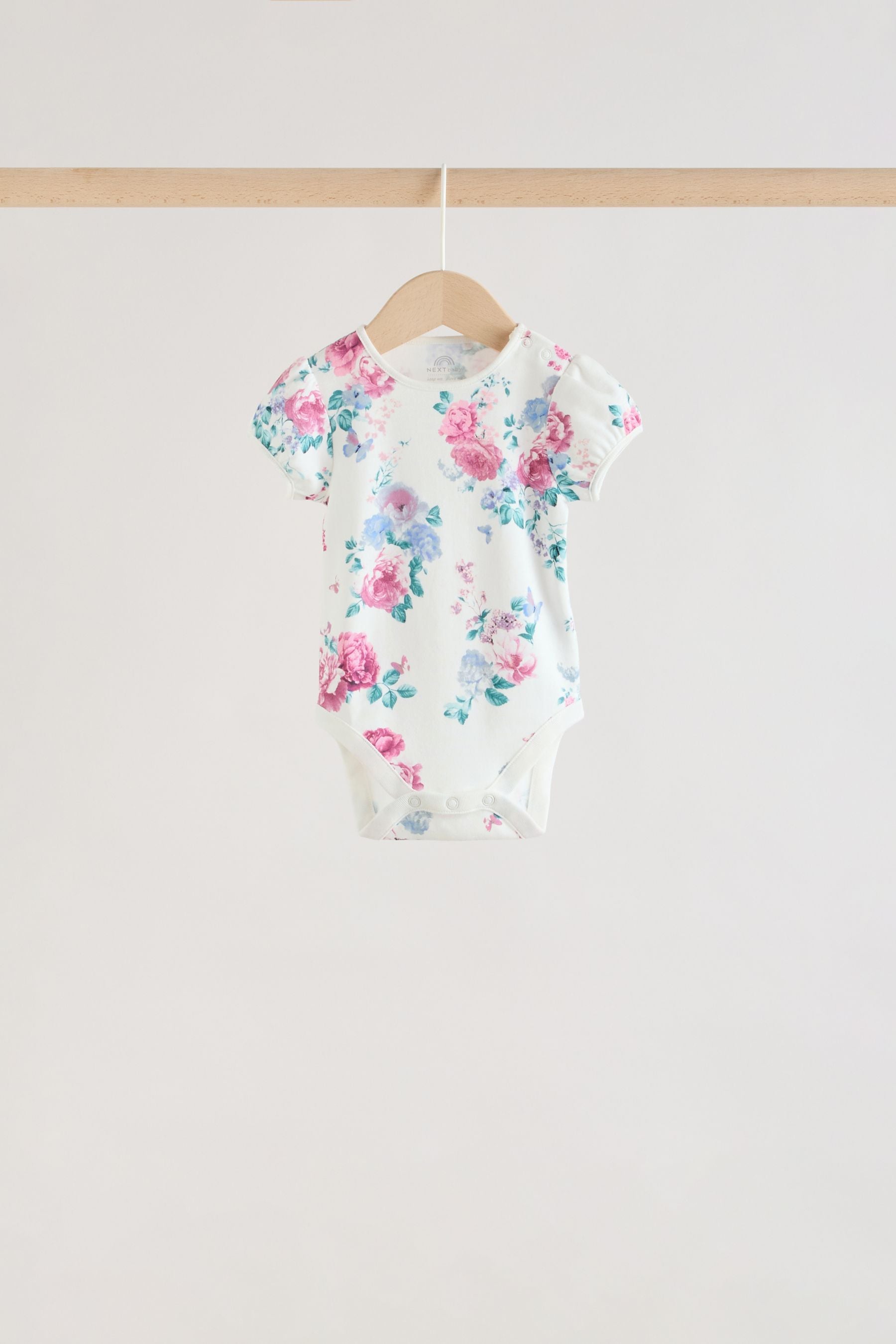W70028s5_3L.jpg