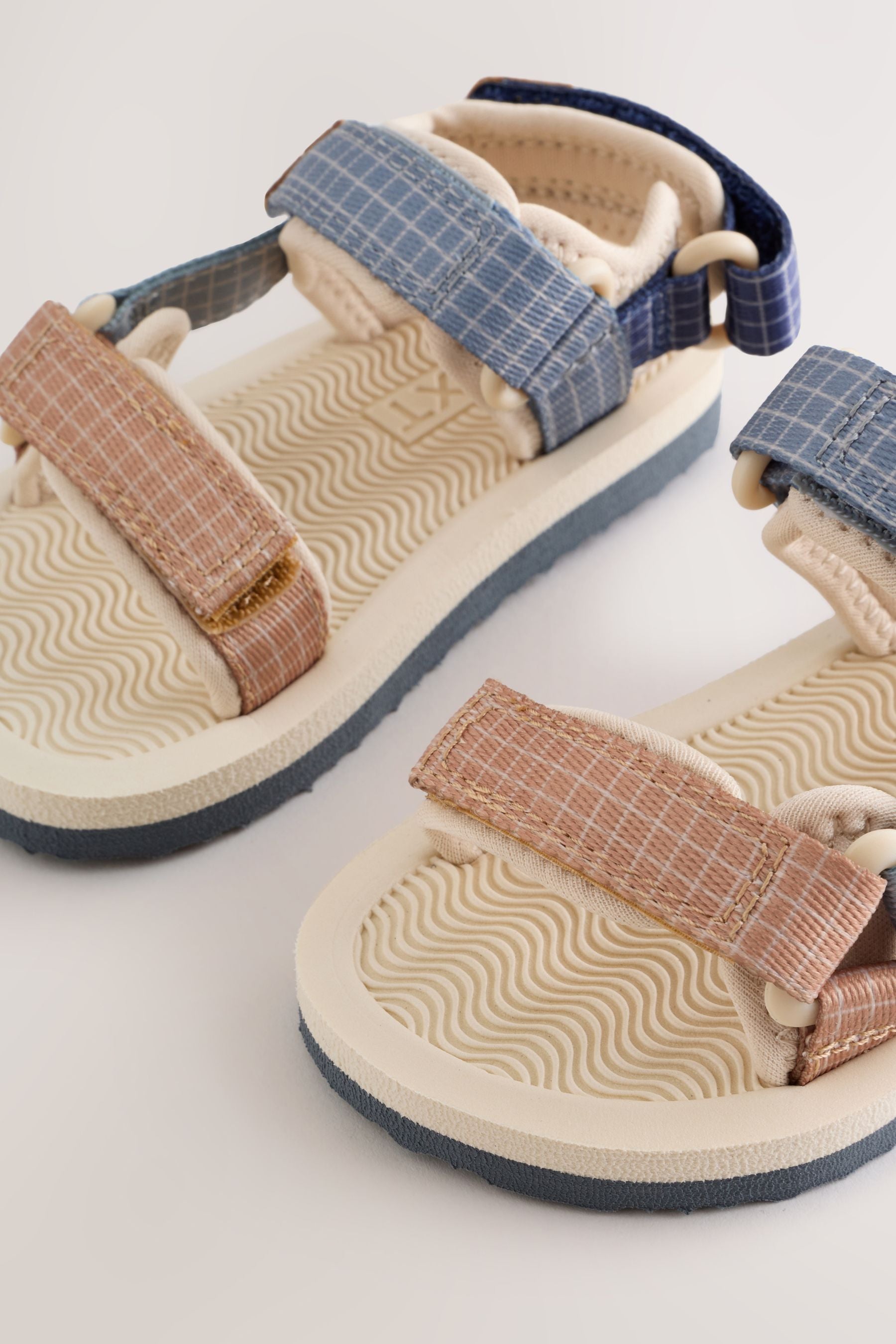 Y07470s4_3L (2).jpg