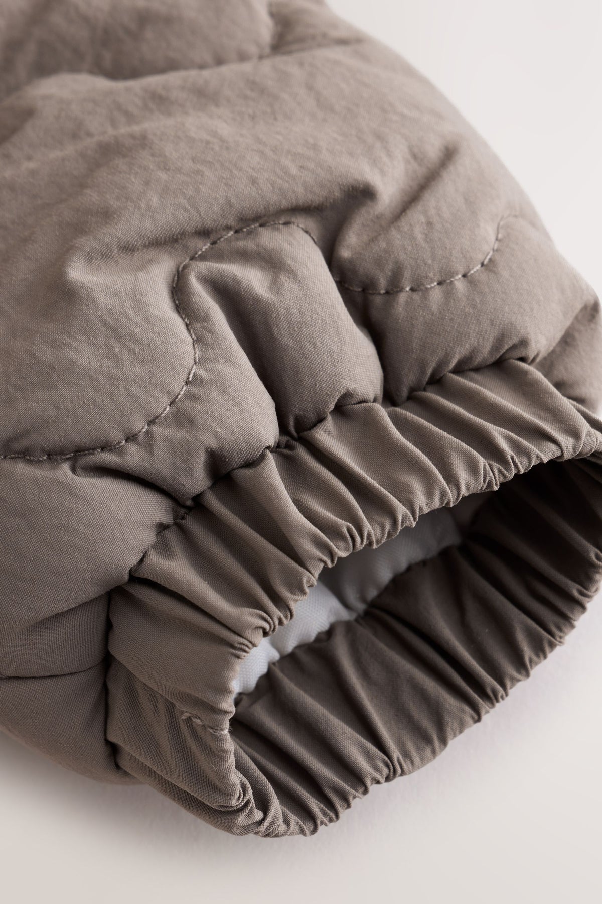 Y36504s6_3L.jpg