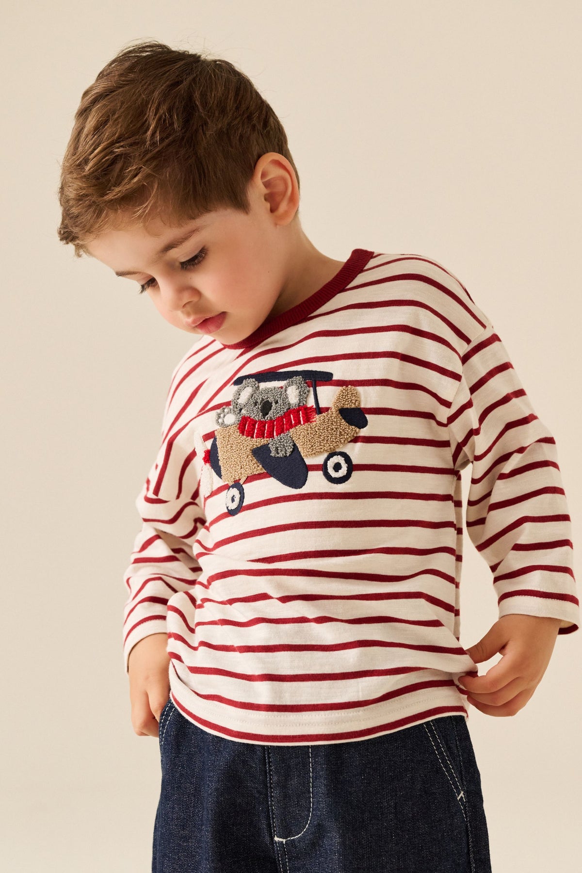 Tricou cu mânecă lungă și aplicație koala în avion – vișiniu/alb, băieți, 3-6 luni - 6-7 ani, NEXT