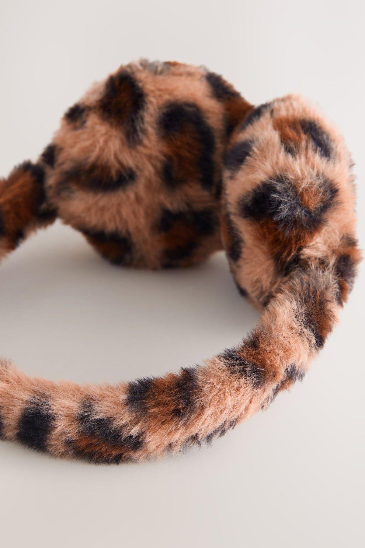 Apărători pentru urechi cu animăluț – animal print, fete, mărime unică, NEXT - imagine 4