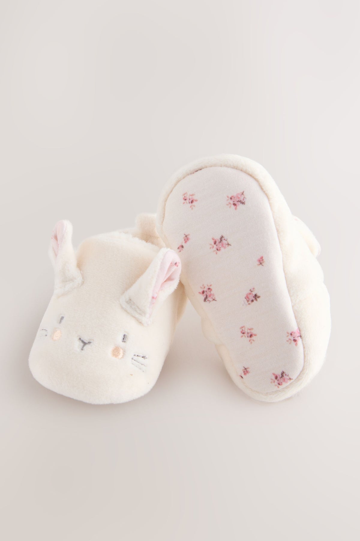Pantofi slip-on cu iepuraș pentru bebeluși – crem, fete, 0-3 luni - 12-18 luni, NEXT - imagine 5