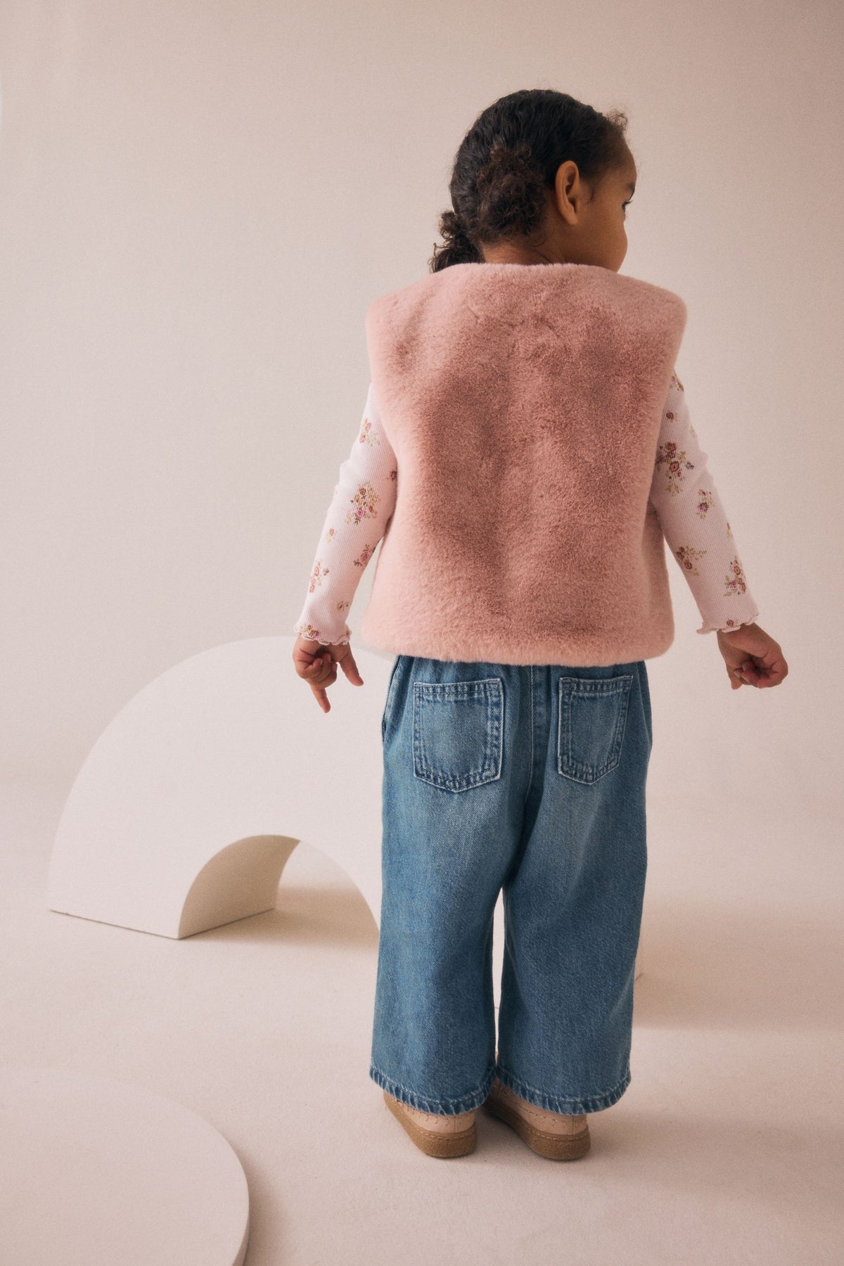 Vestă din faux fur – roz, fete, 3-6 luni - 6-7 ani, NEXT