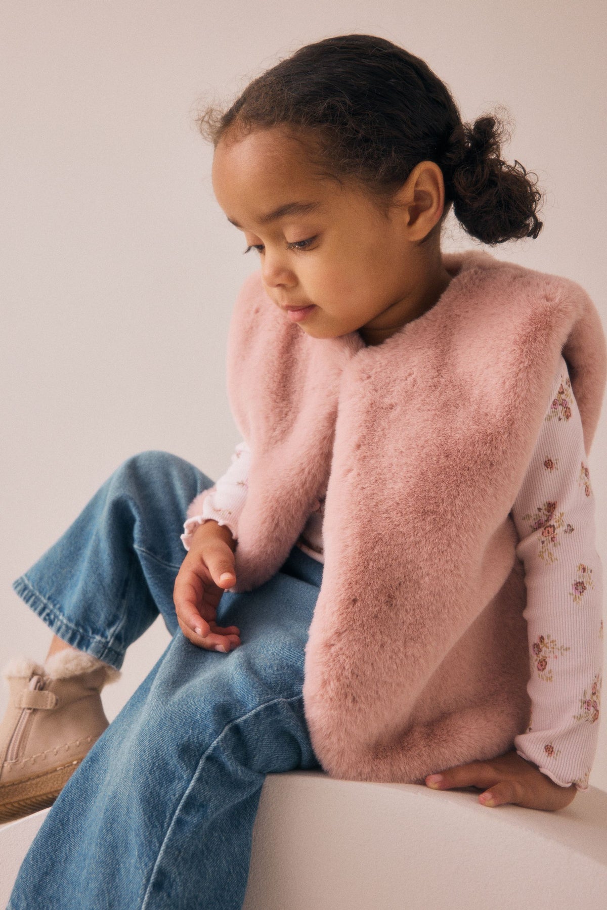 Vestă din faux fur – roz, fete, 3-6 luni - 6-7 ani, NEXT