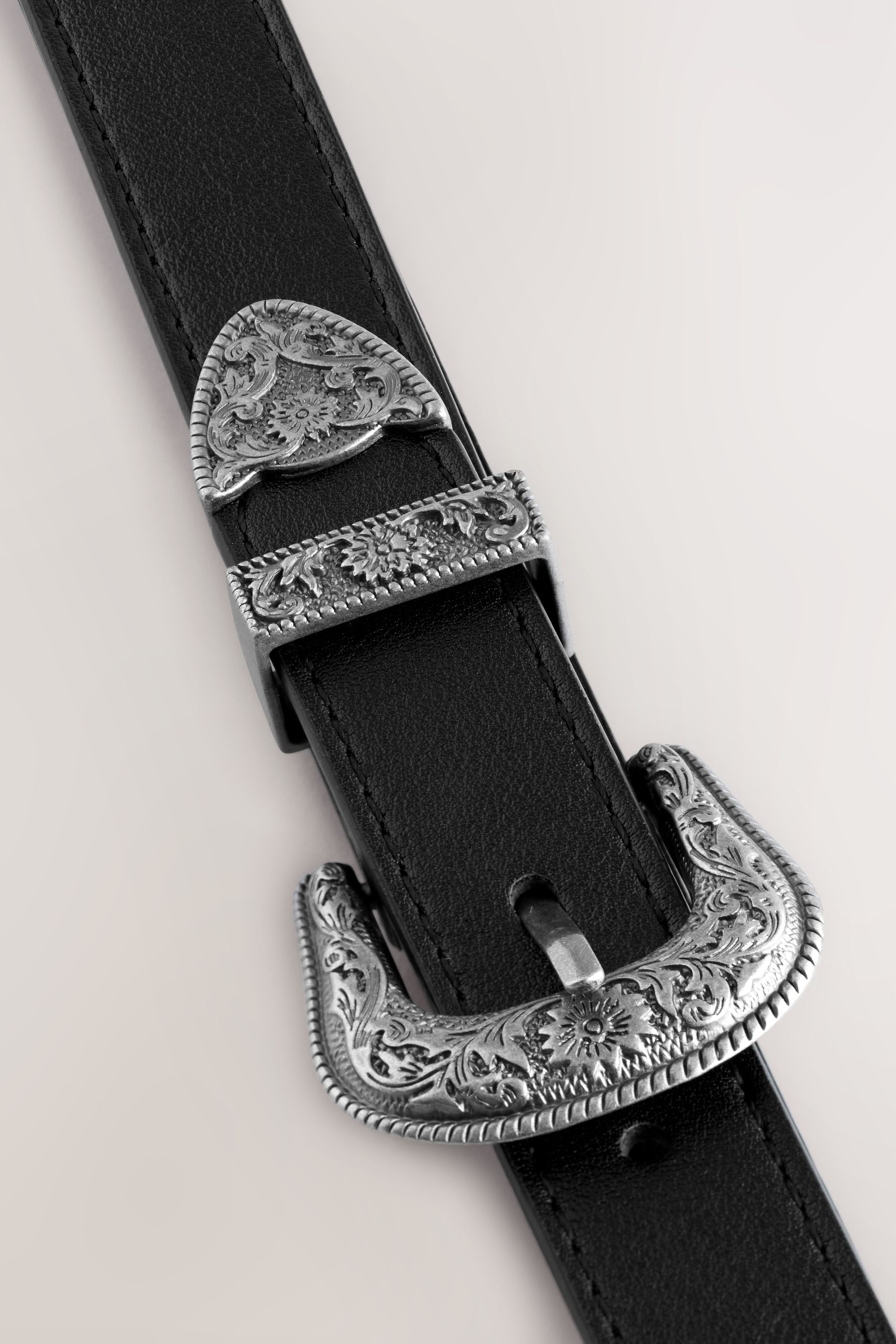 E16399s3_3L.jpg