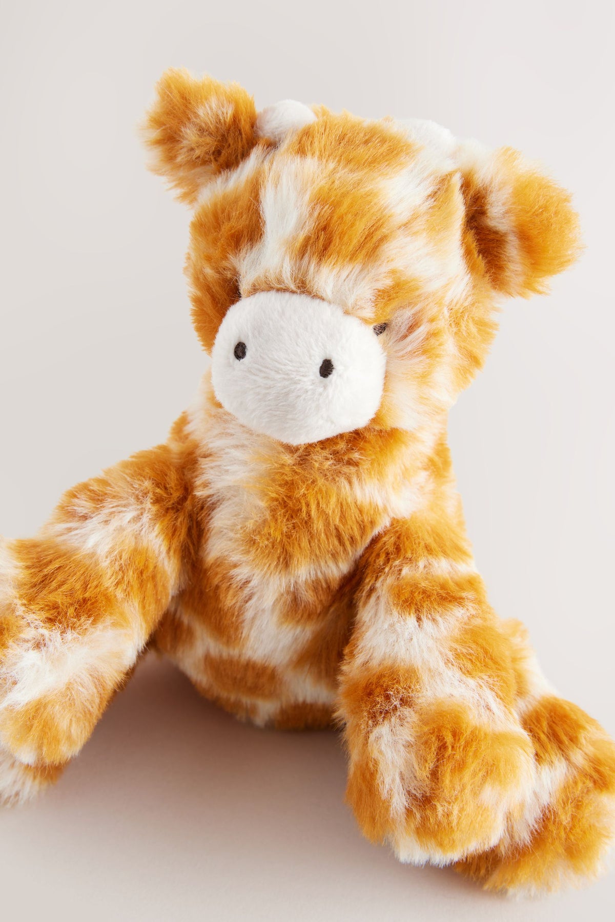 Jucărie pluș girafă – maro, NEXT