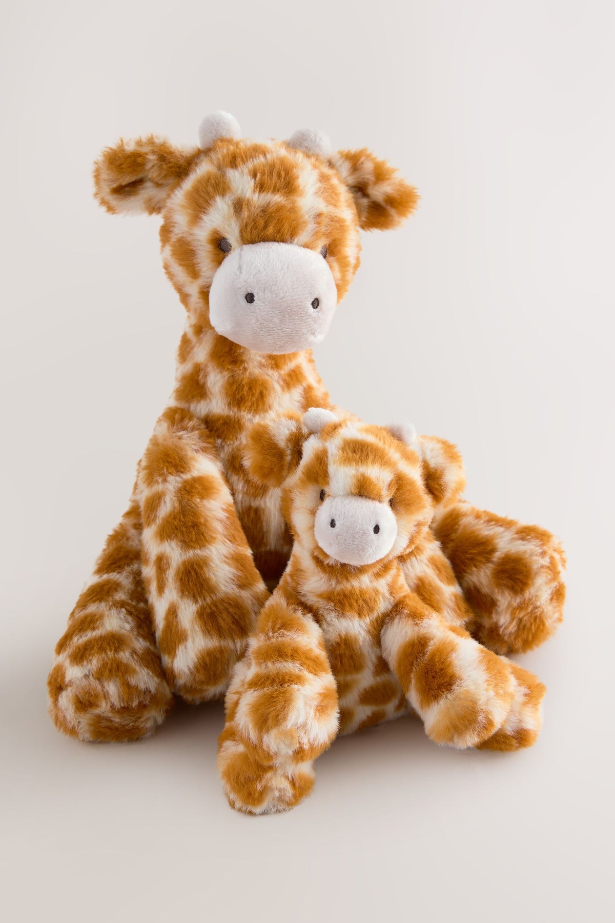 Jucărie pluș girafă – maro, NEXT