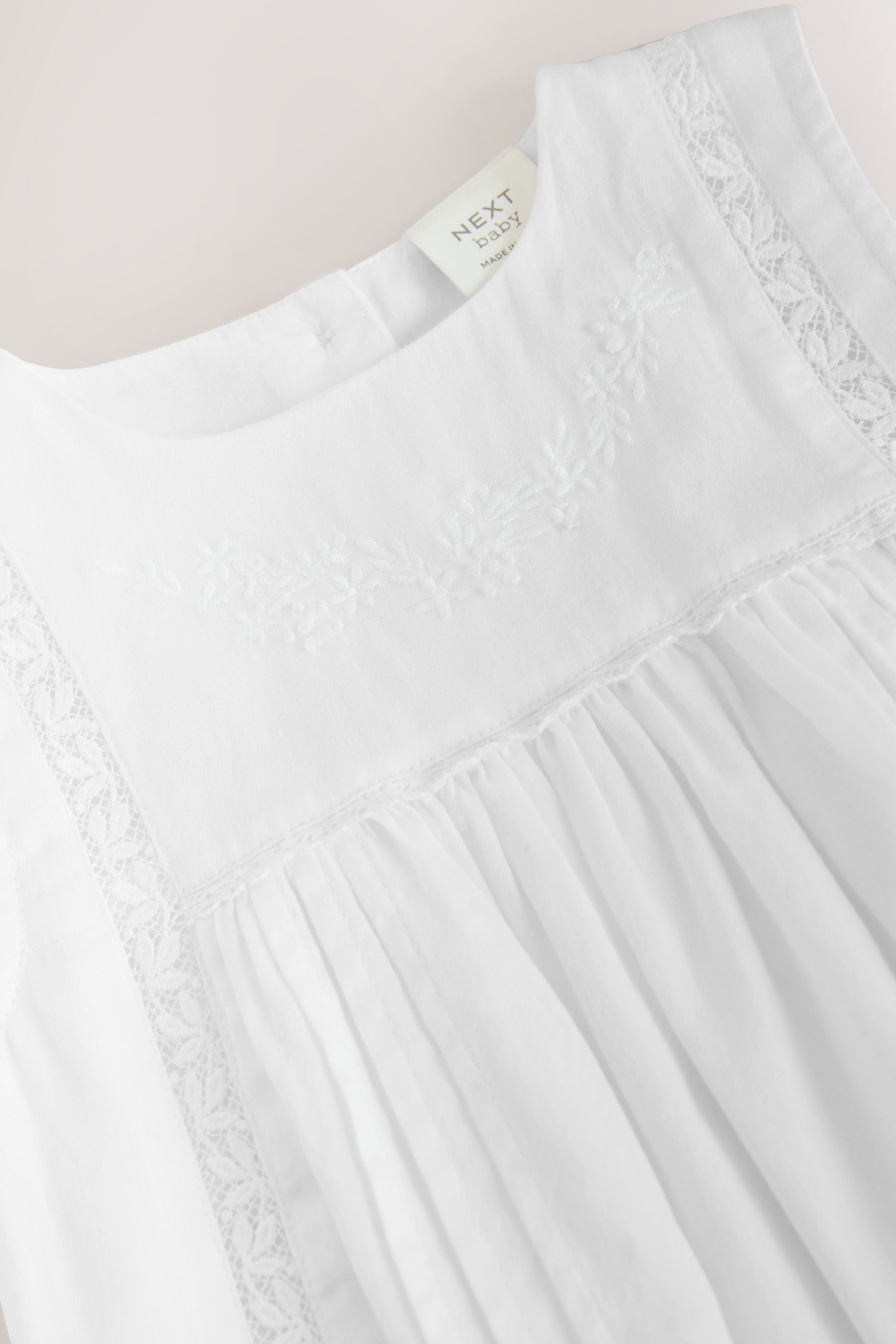 G02467s4_3L.jpg