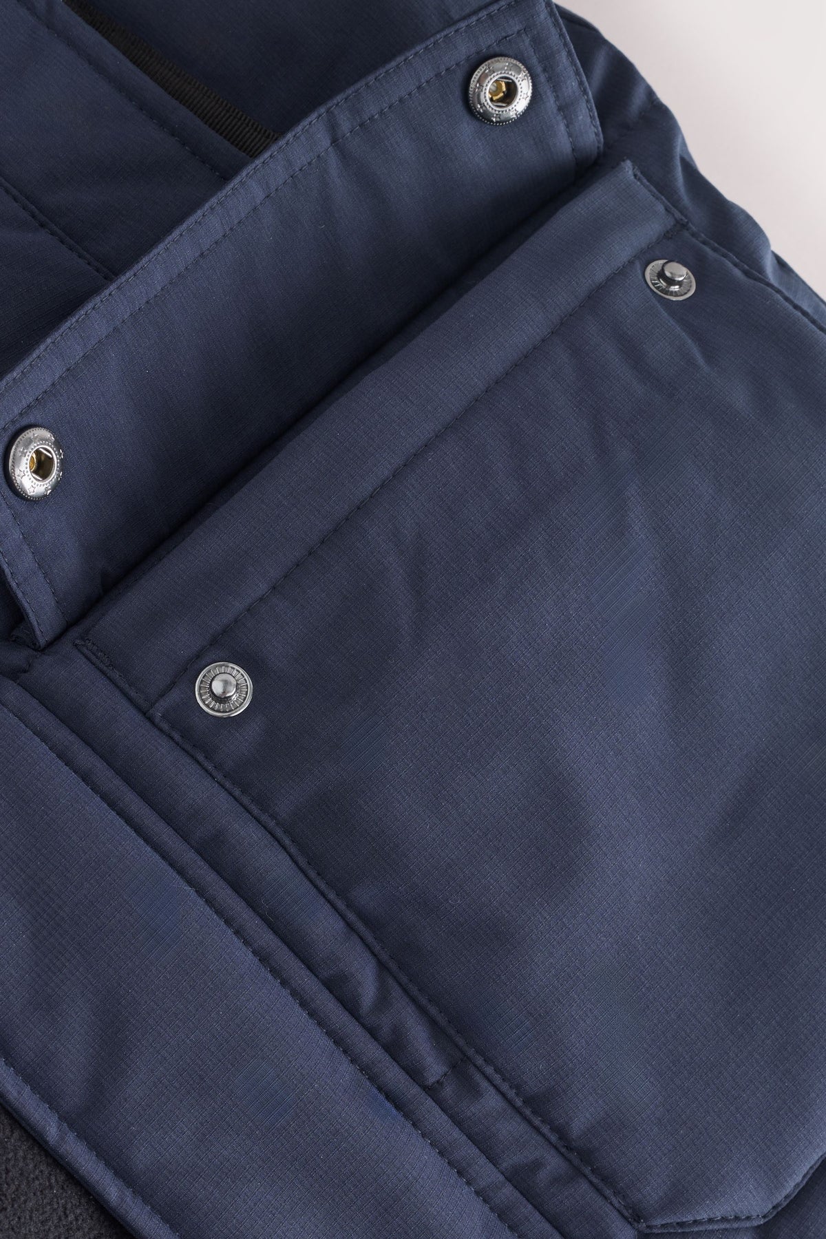 Parka groasă rezistentă la ploaie, cu margine din blană artificială – bleumarin, băieți, 3 ani - 16 ani, NEXT - imagine 6