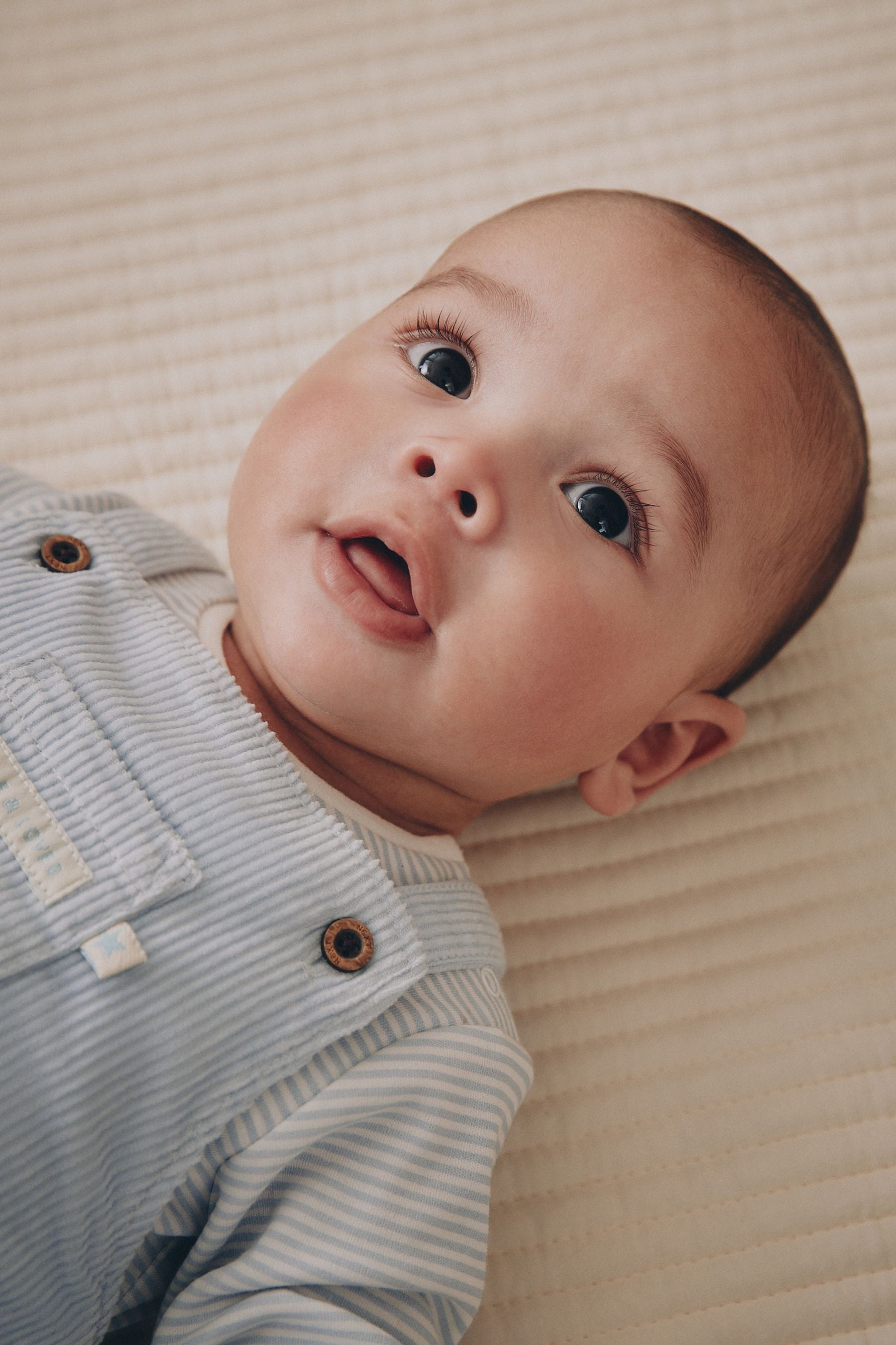 G68791s12_3L (1).jpg