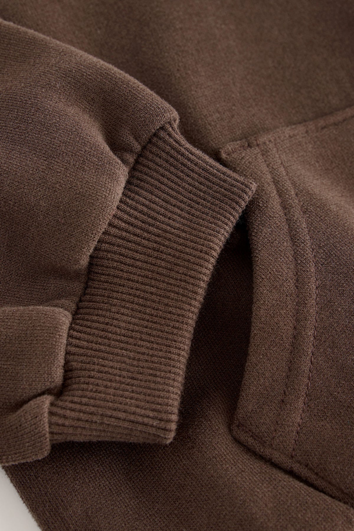 G81676s9_3L.jpg