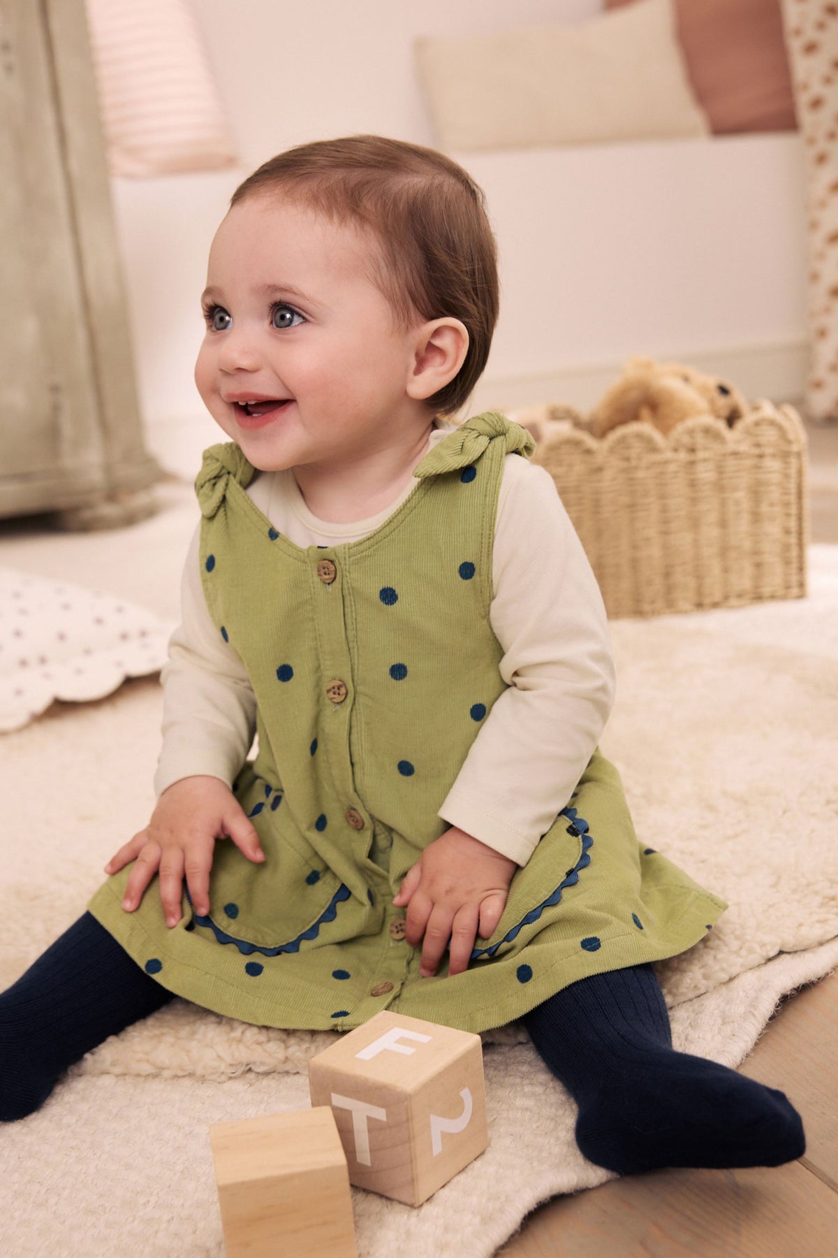 G92946s1_3L.jpg
