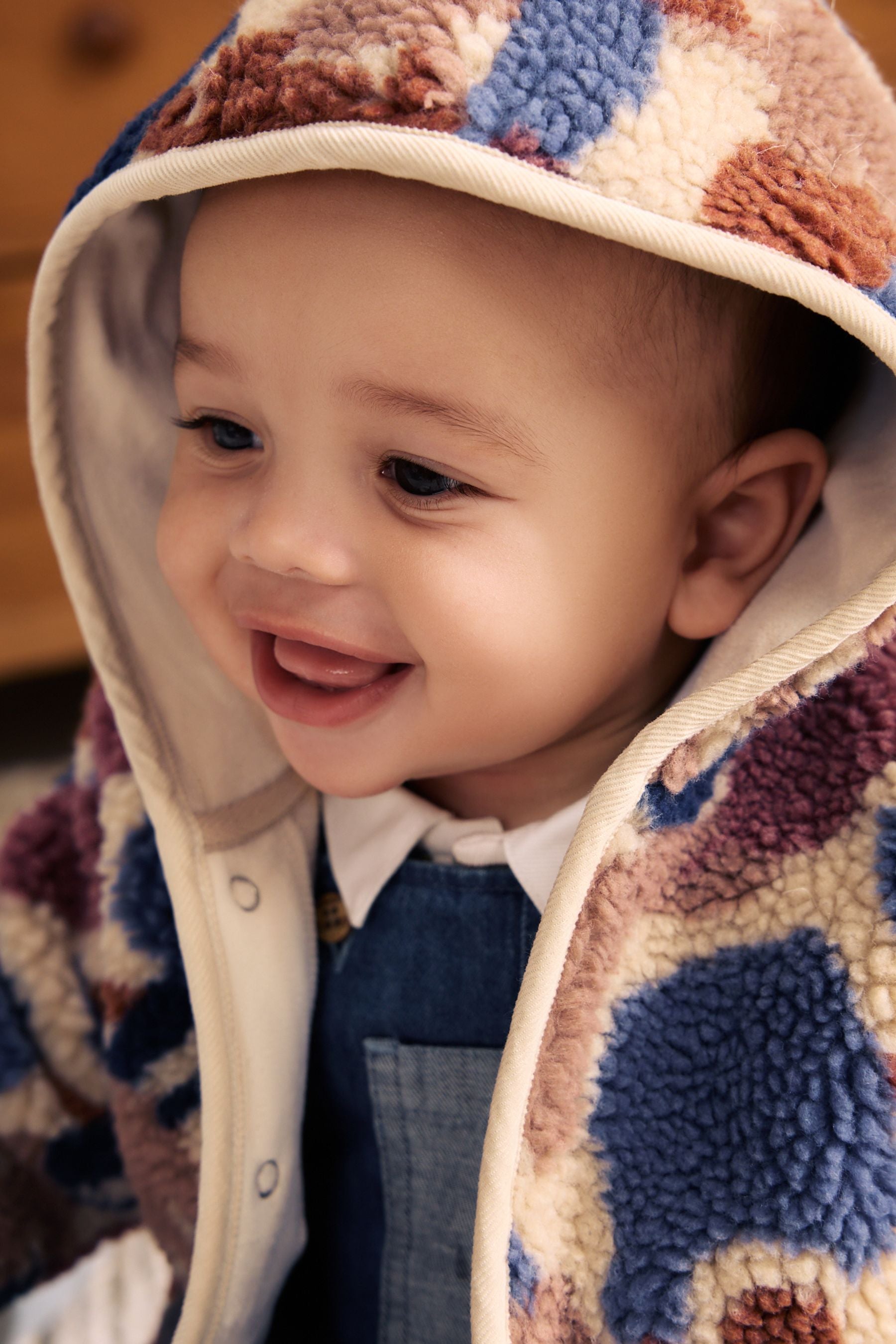 G93083s3_3L.jpg