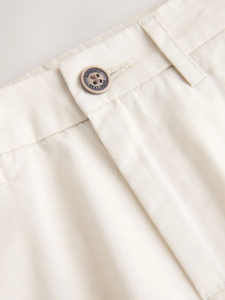 Pantaloni scurți chino din material ușor - bej, NEXT
