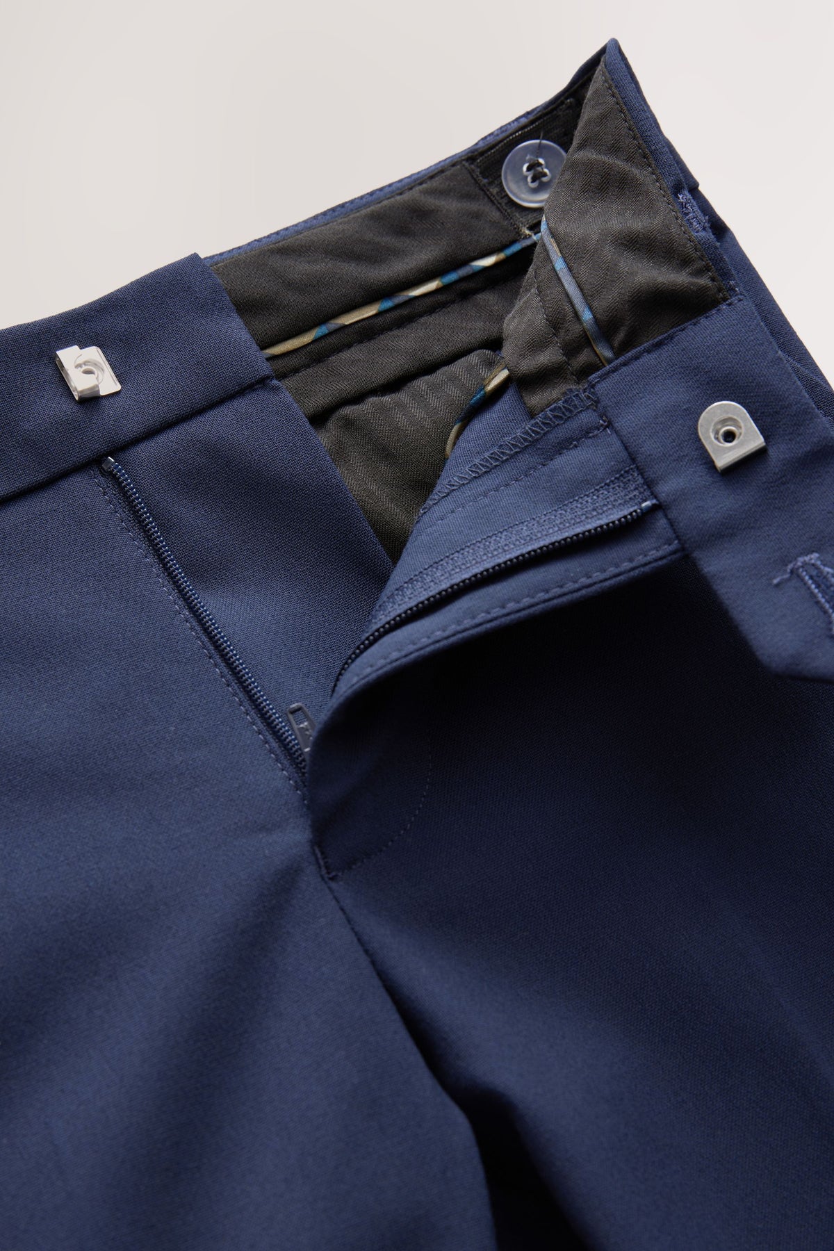 Pantaloni de costum skinny fit – albaștri, băieți, 12-18 luni - 16 ani, NEXT - imagine 8