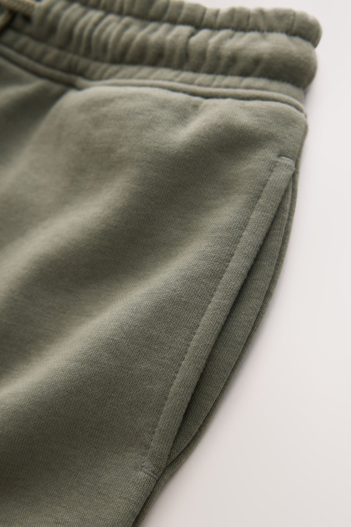Pantaloni de trening Regular Fit Khaki Green - Khaki Green, Băieți, 3 ani - 16 ani, NEXT
