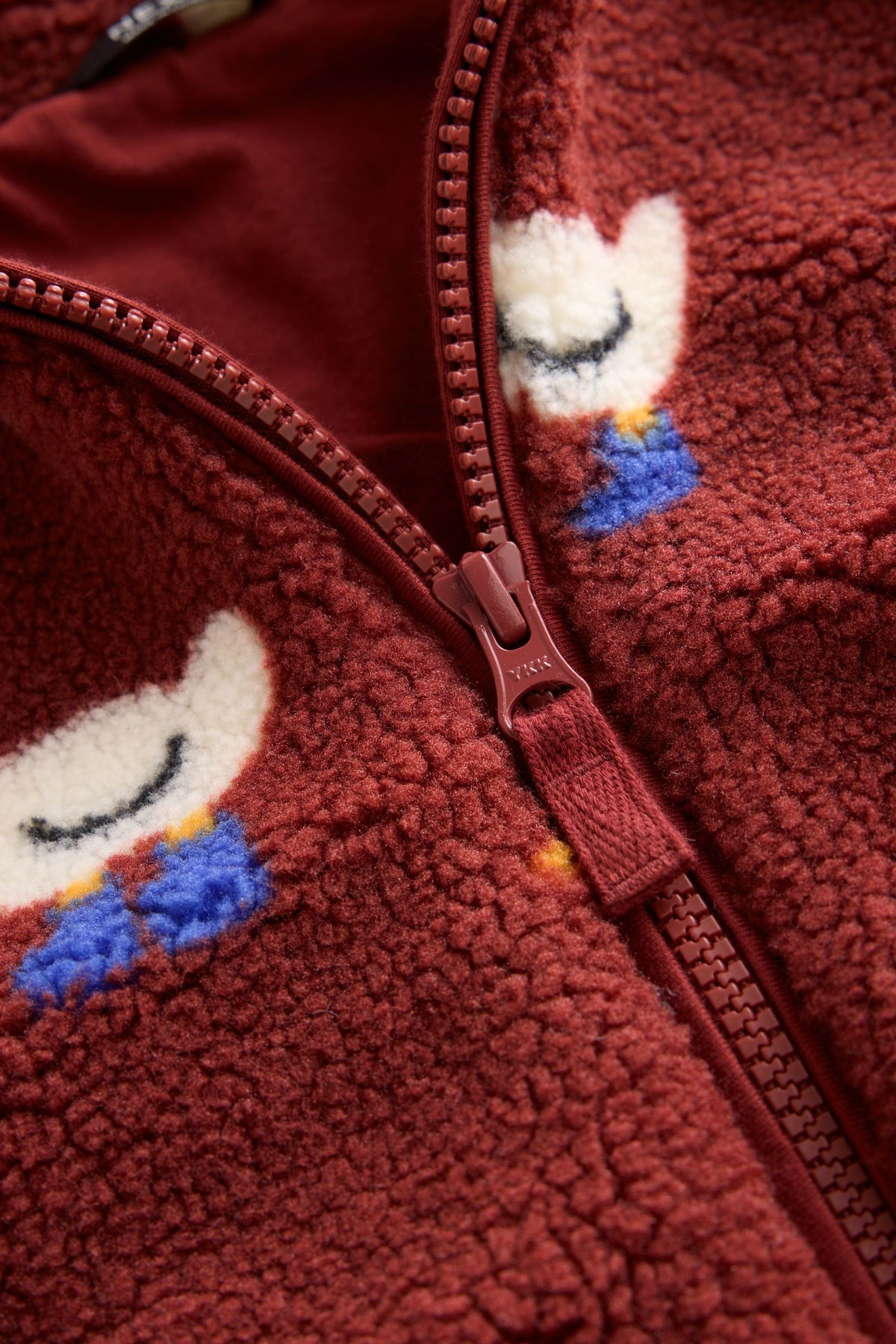V57050s6_3L.jpg