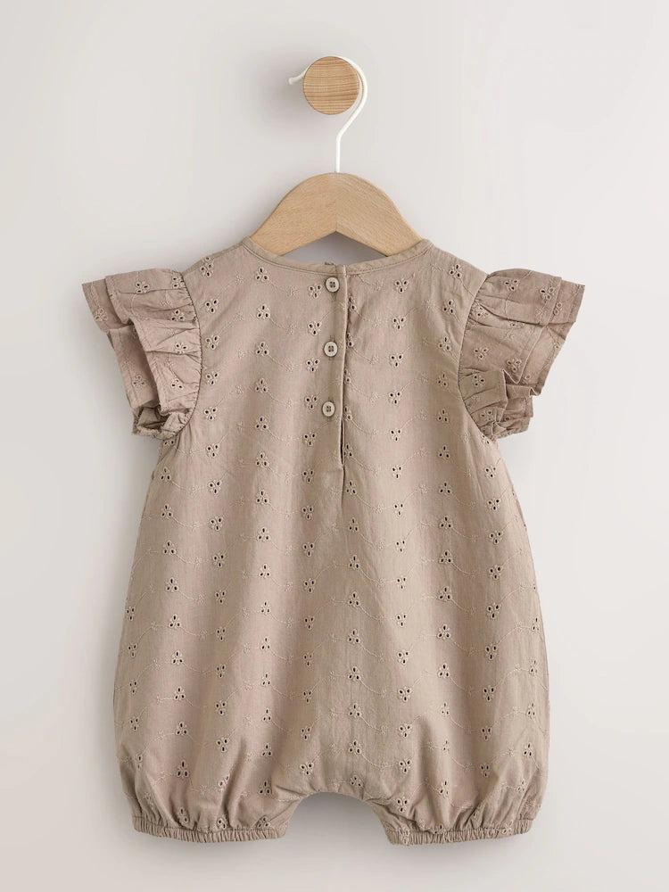CHOCOLATE BROWN