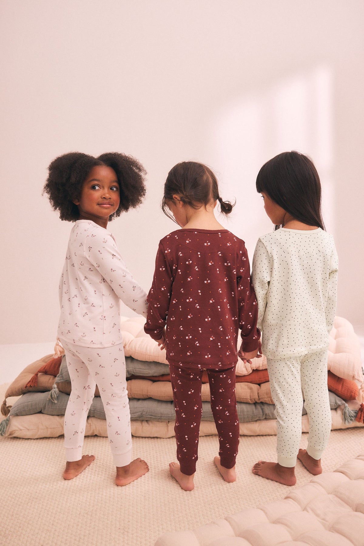 V61177s11_3L (1).jpg
