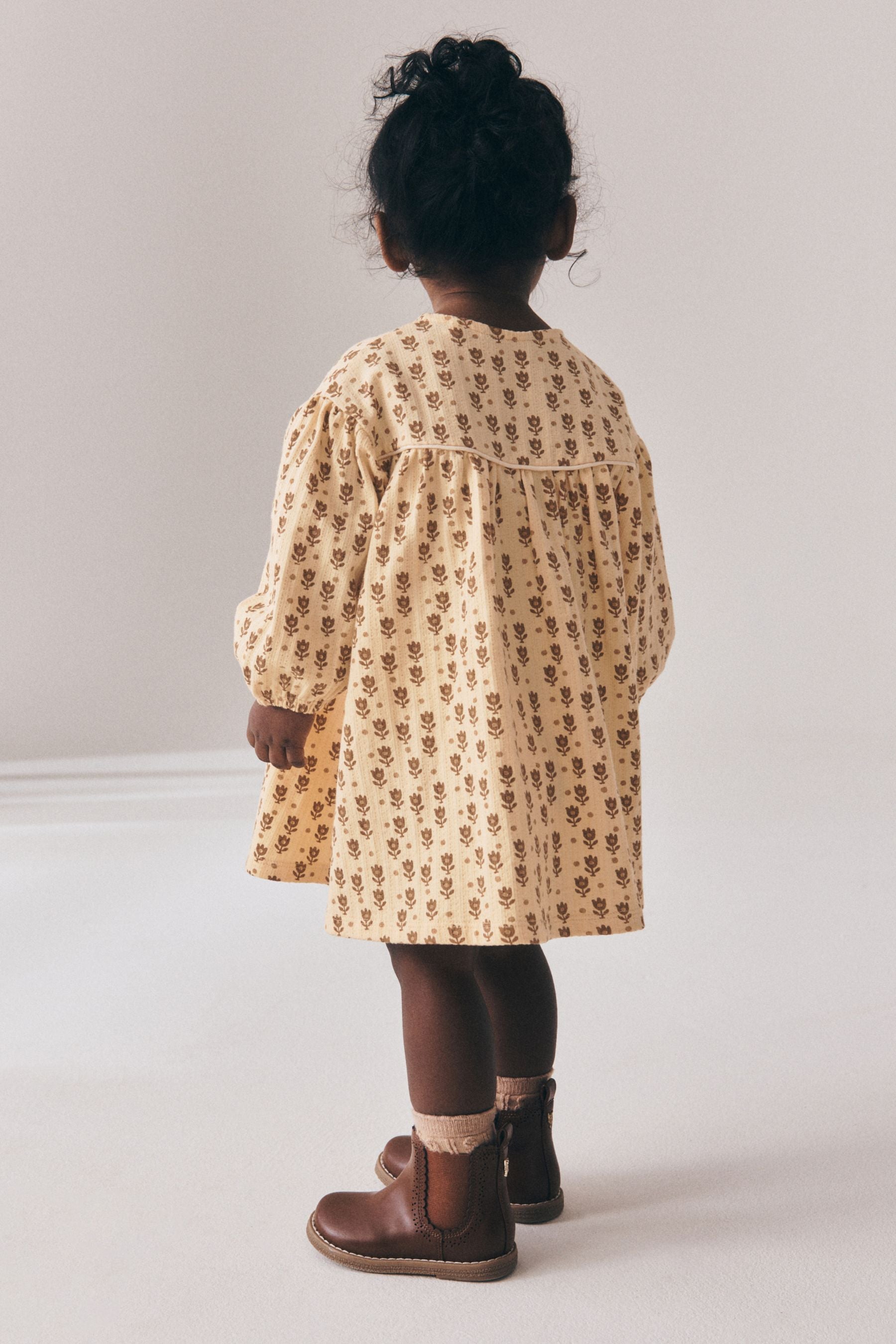 W17443s2_3L.jpg