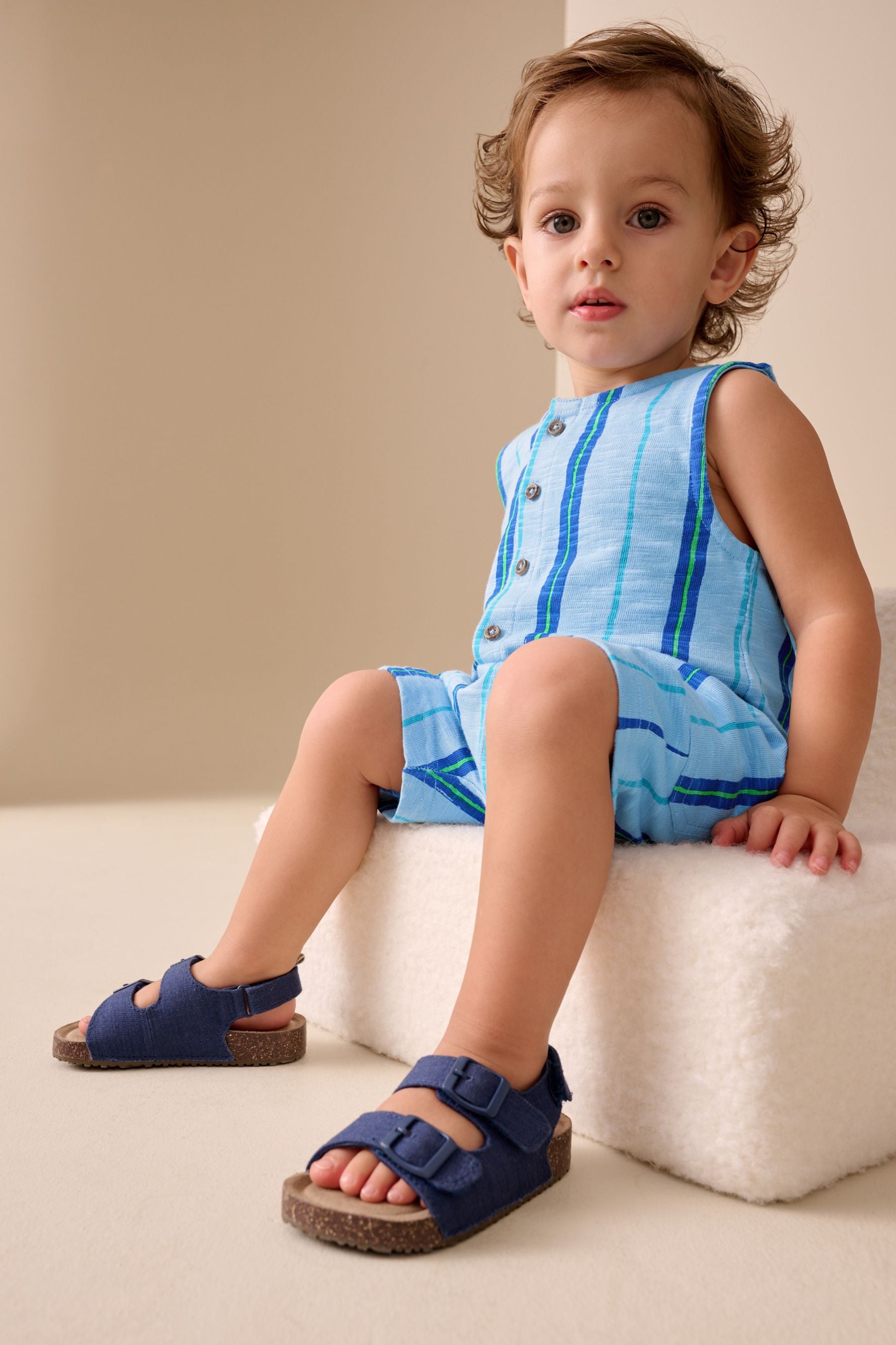 W66170s1_3L.jpg