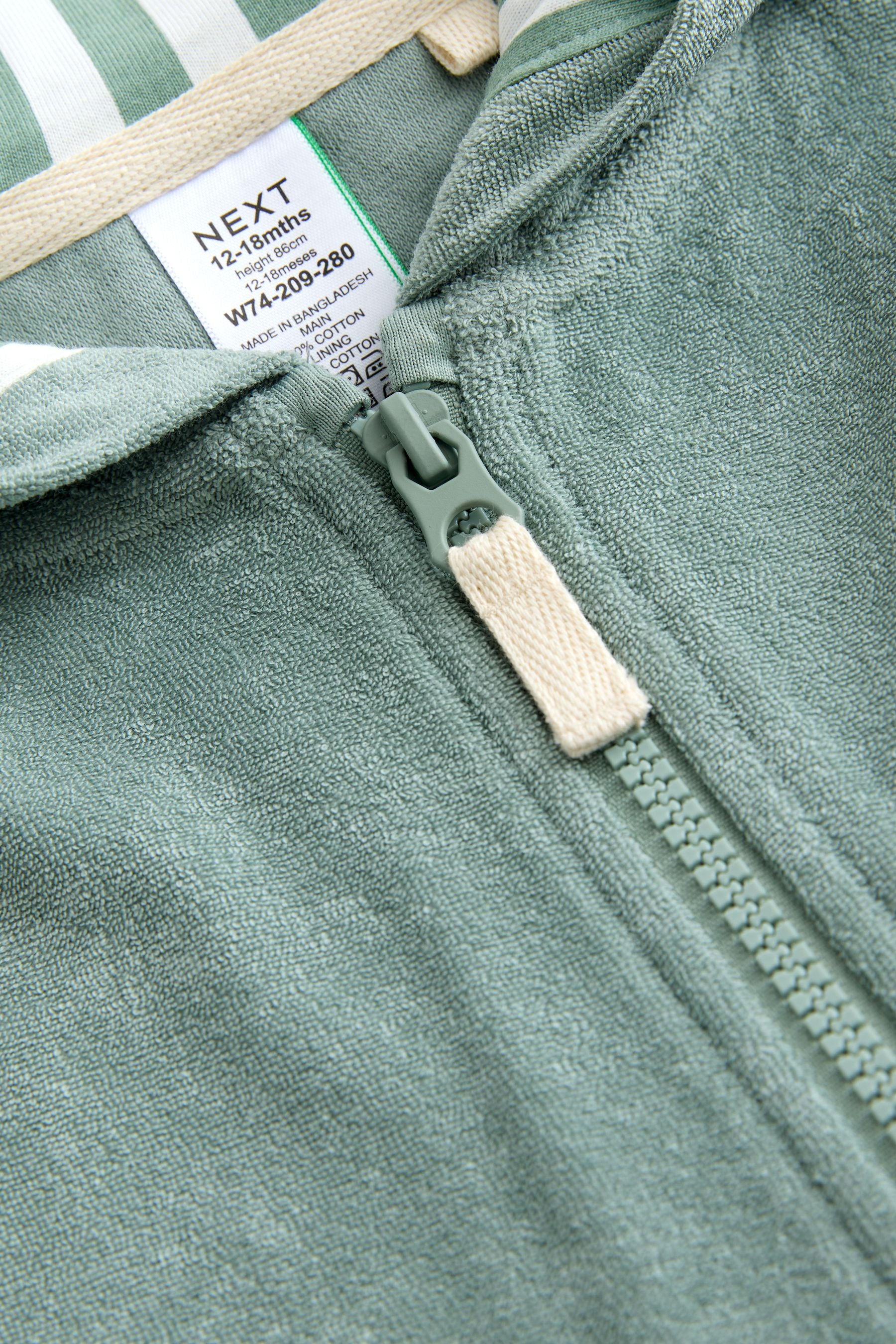 W74209s8_3L (1).jpg