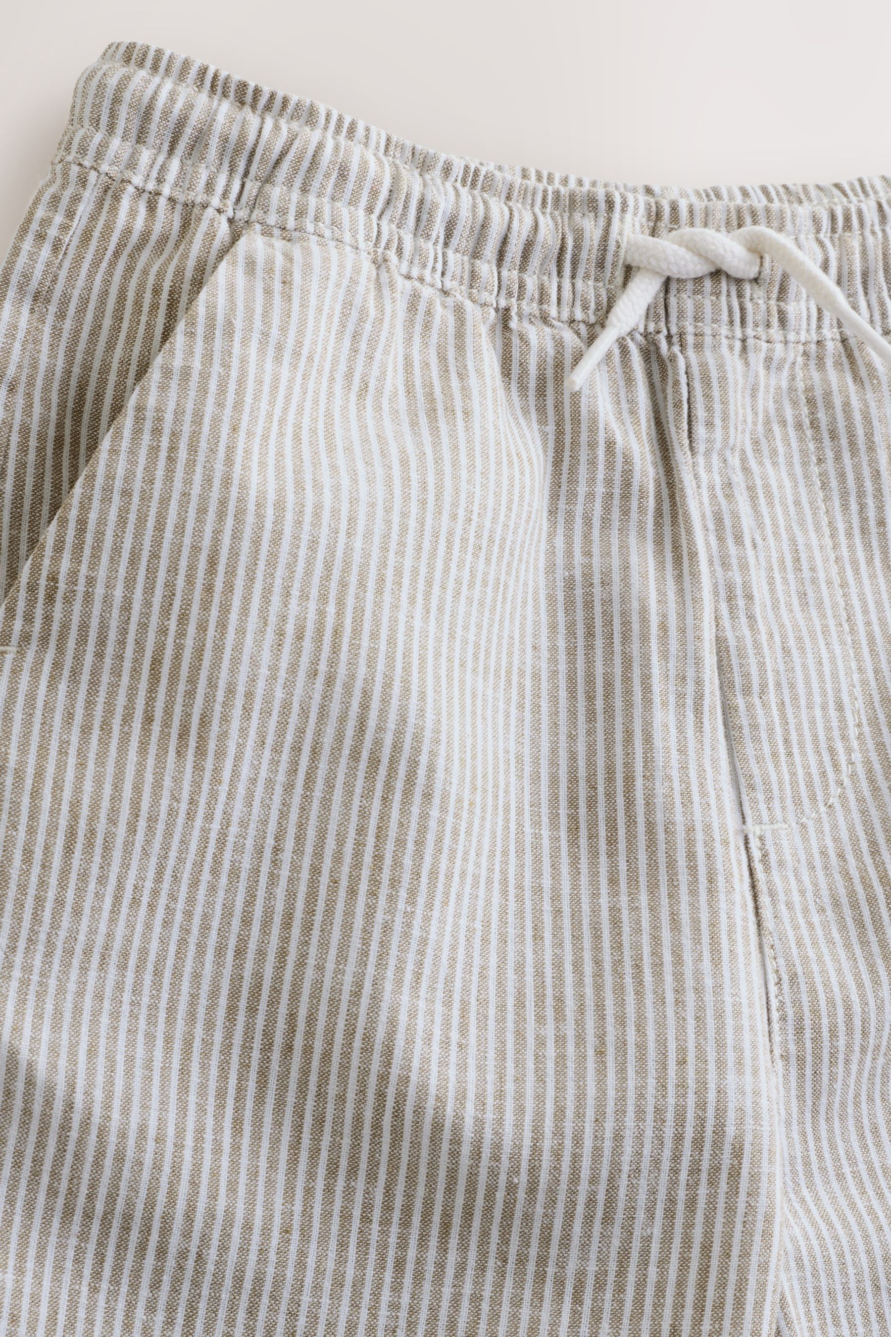 W93029s3_3L.jpg