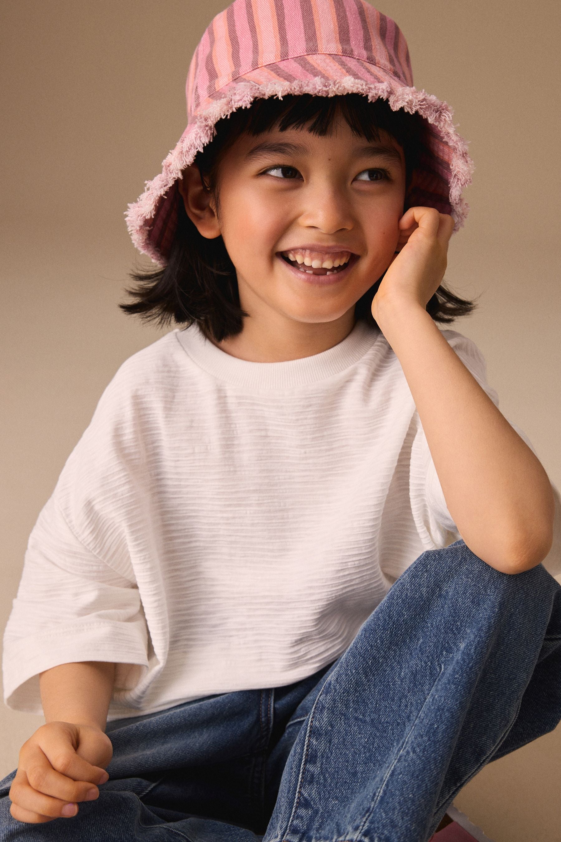 Y23774s7_3L.jpg