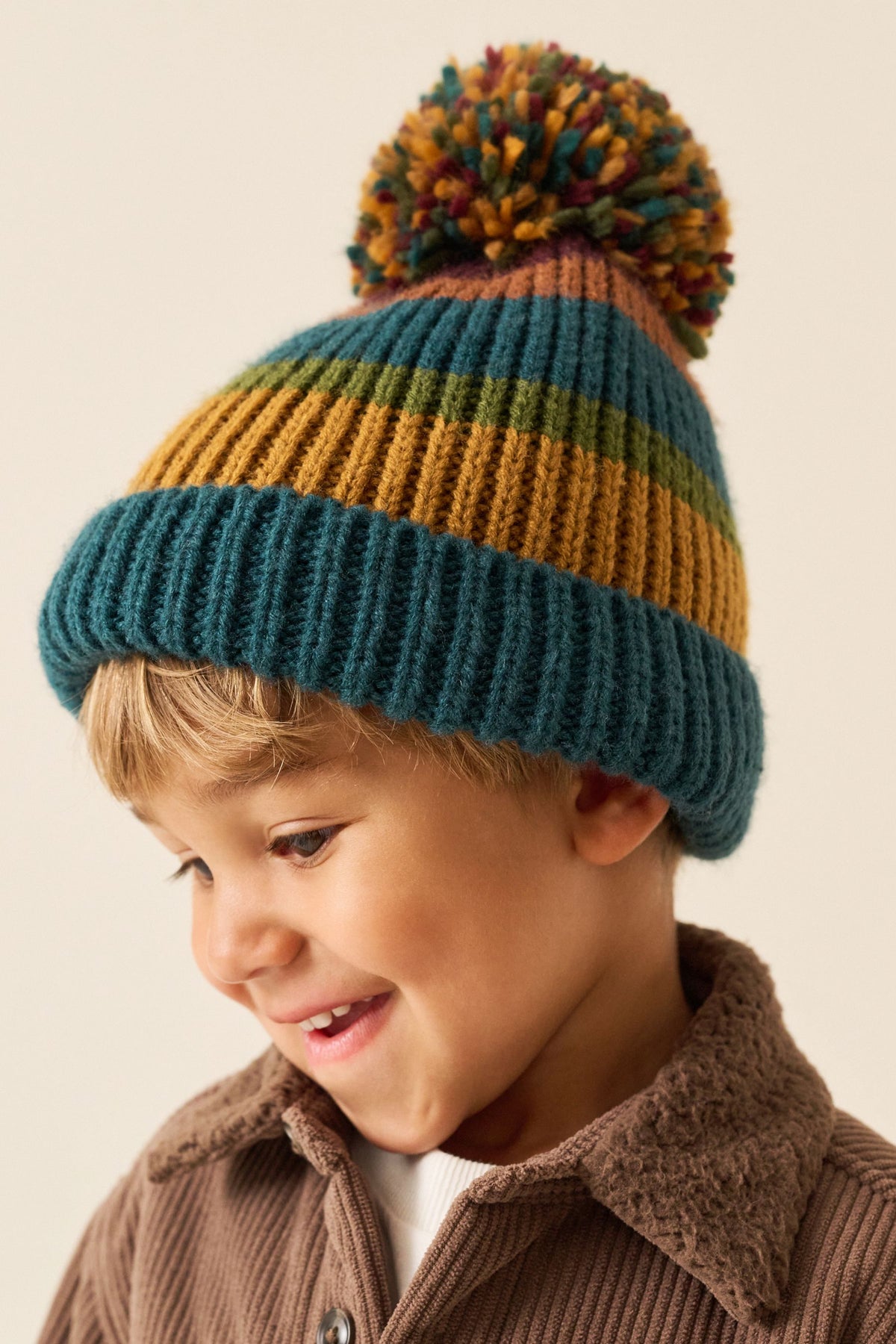 Căciulă tricotată cu pompon în dungi multiple - Multicolor, Băieți, 1-2 ani - 14-16 ani, NEXT