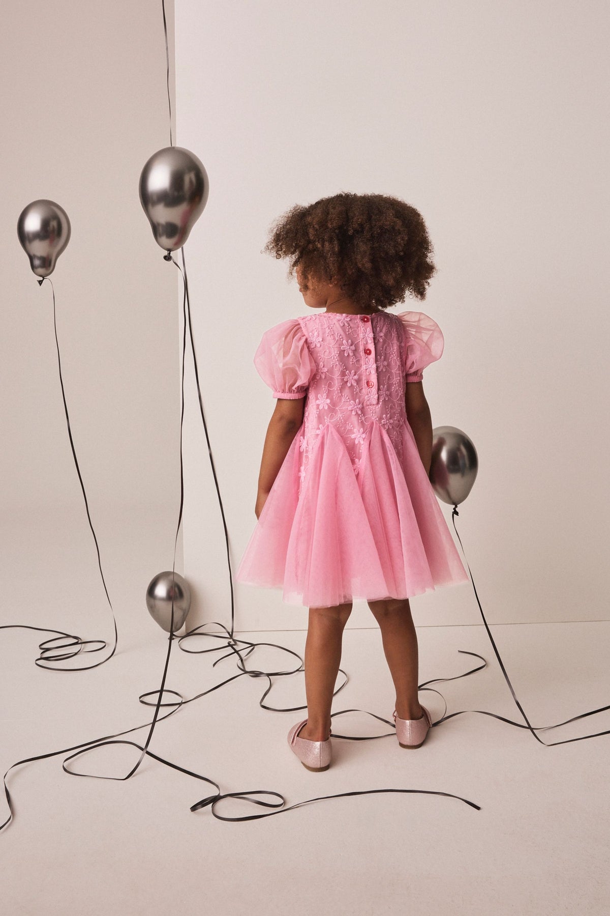 Rochie de ocazie cu clini și flori 3D – roz, fete, 3-6 luni - 7-8 ani, NEXT - imagine 2